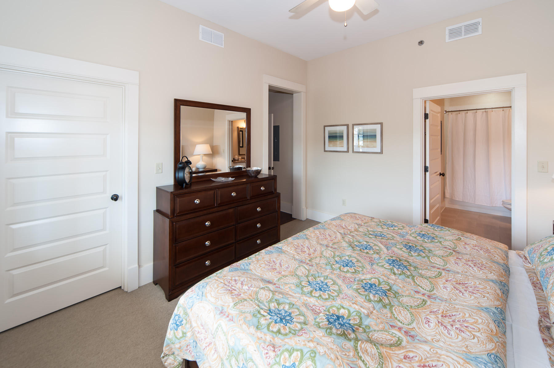 REDFISH VILLAGE - Residential