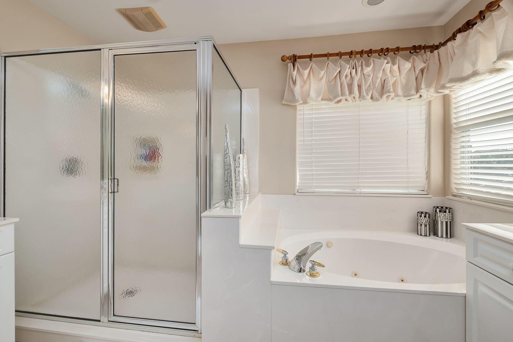 LEGEND CREEK AT SANDESTIN - Residential