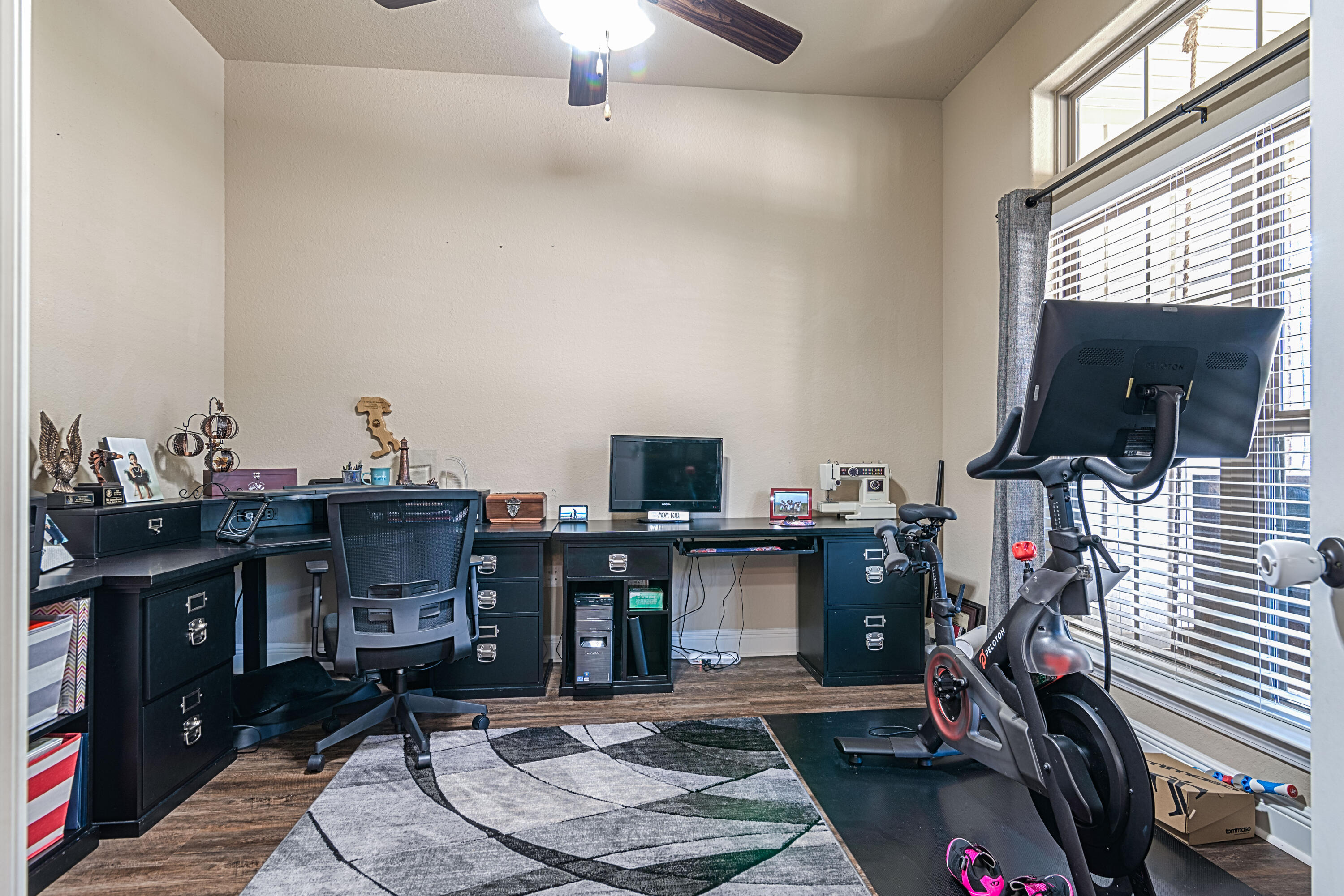 C-VIEW SOUTH  HOMEWOOD ESTATE - Residential