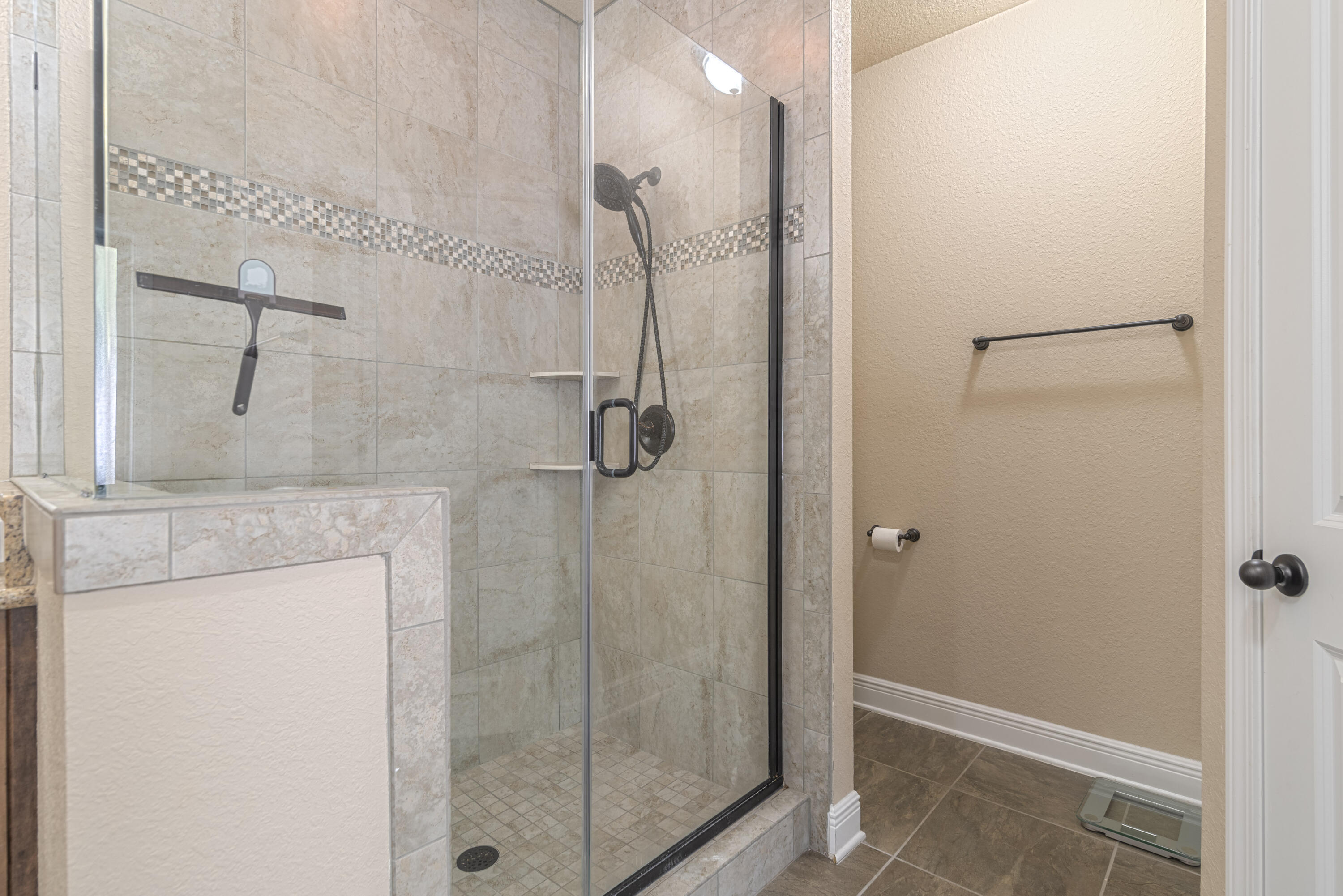 C-VIEW SOUTH  HOMEWOOD ESTATE - Residential