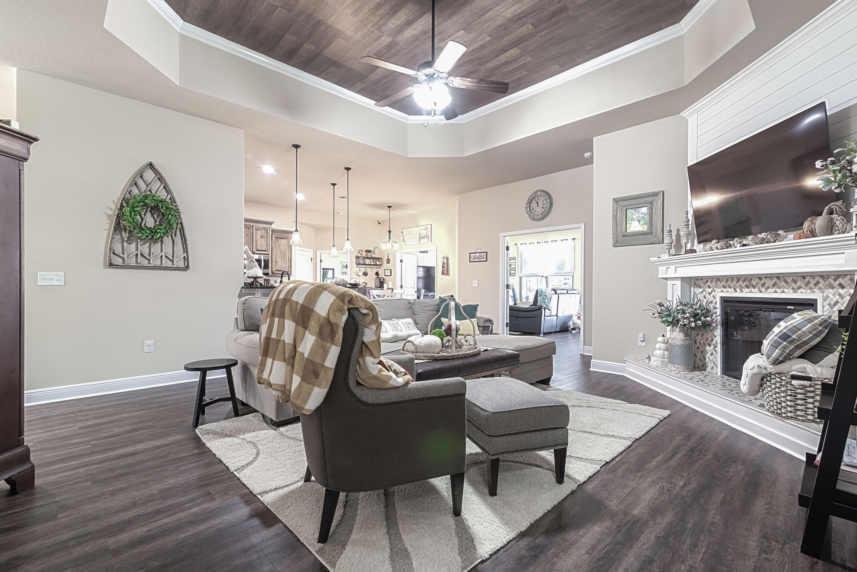 C-VIEW SOUTH  HOMEWOOD ESTATE - Residential