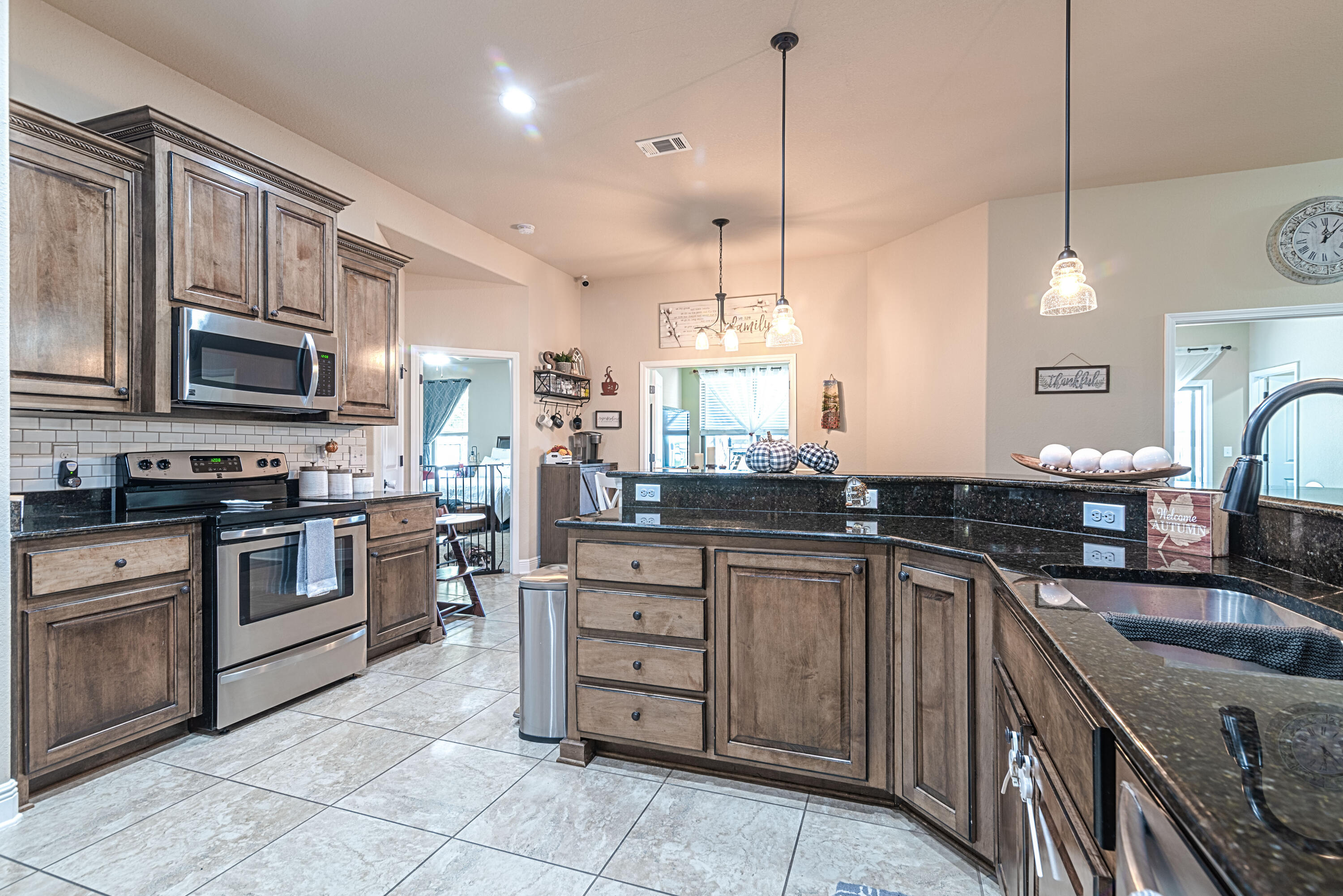 C-VIEW SOUTH  HOMEWOOD ESTATE - Residential