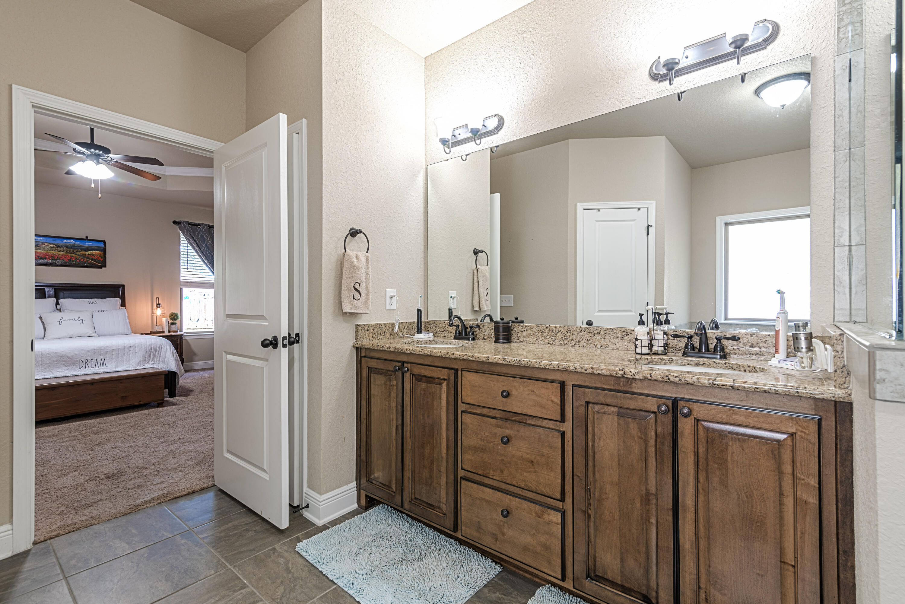 C-VIEW SOUTH  HOMEWOOD ESTATE - Residential