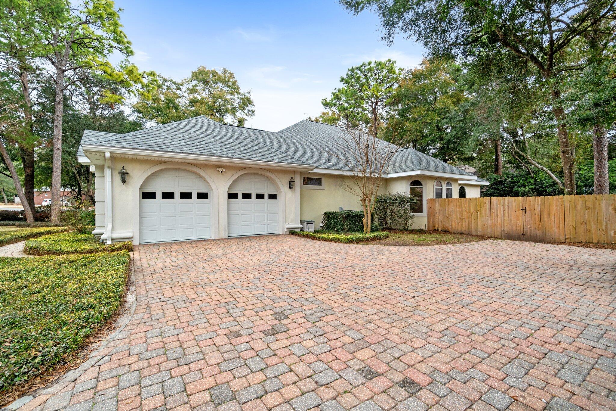 SWIFT CREEK PH VI - Residential