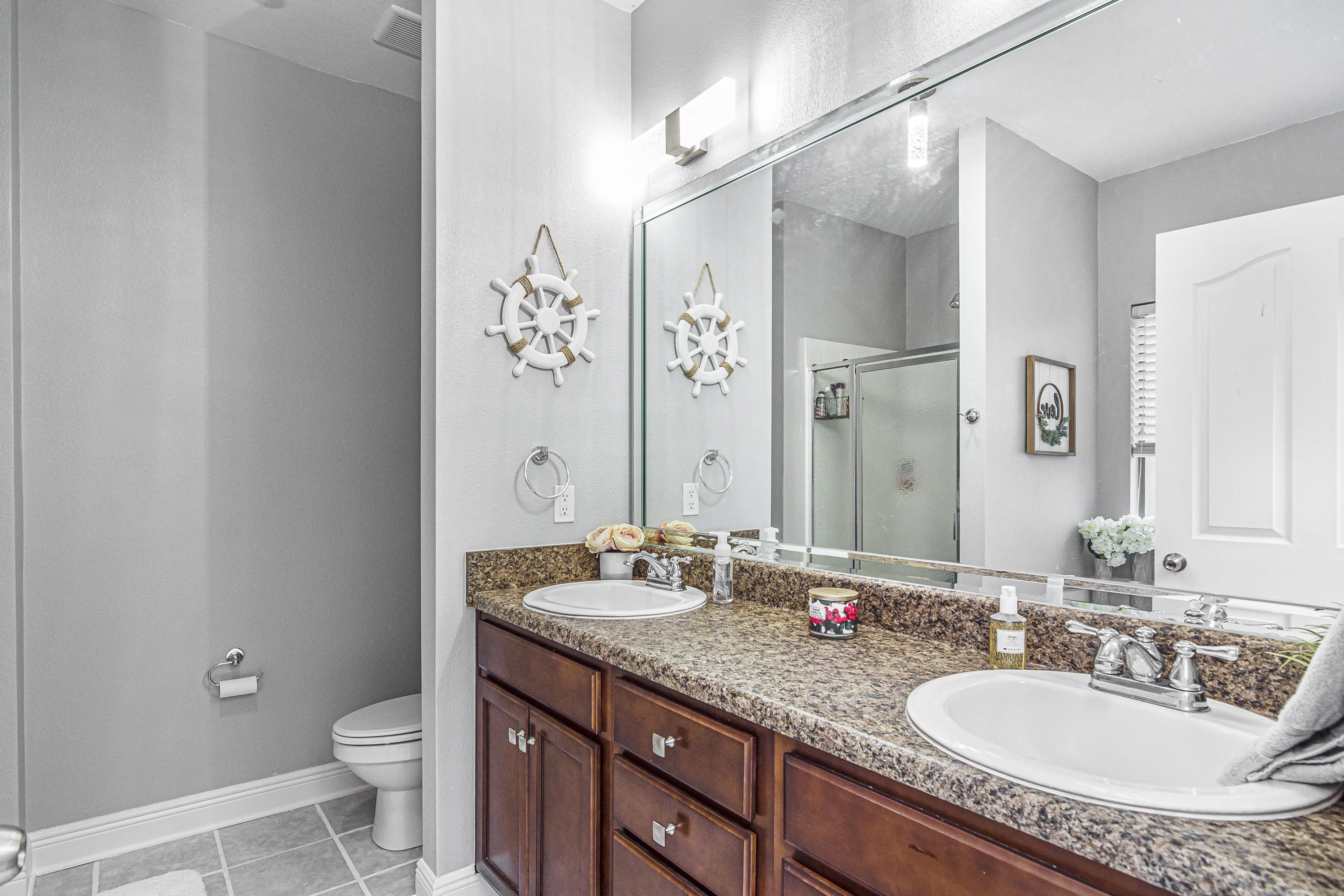 ROLLING RIDGE - Residential