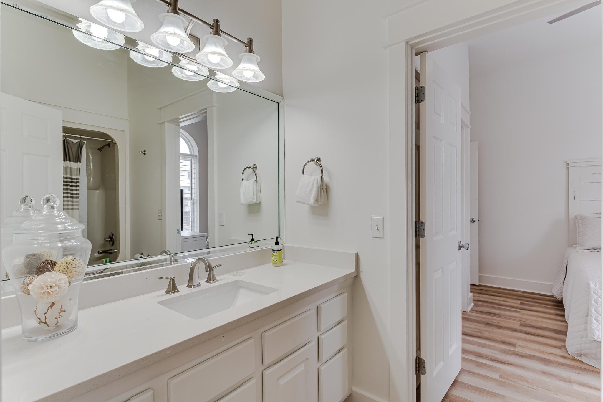 GULF VIEW - Residential