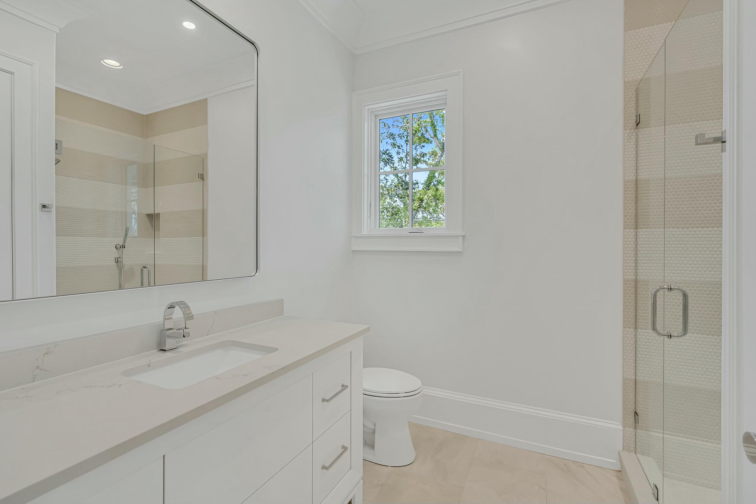 CHURCHILL OAKS - Residential