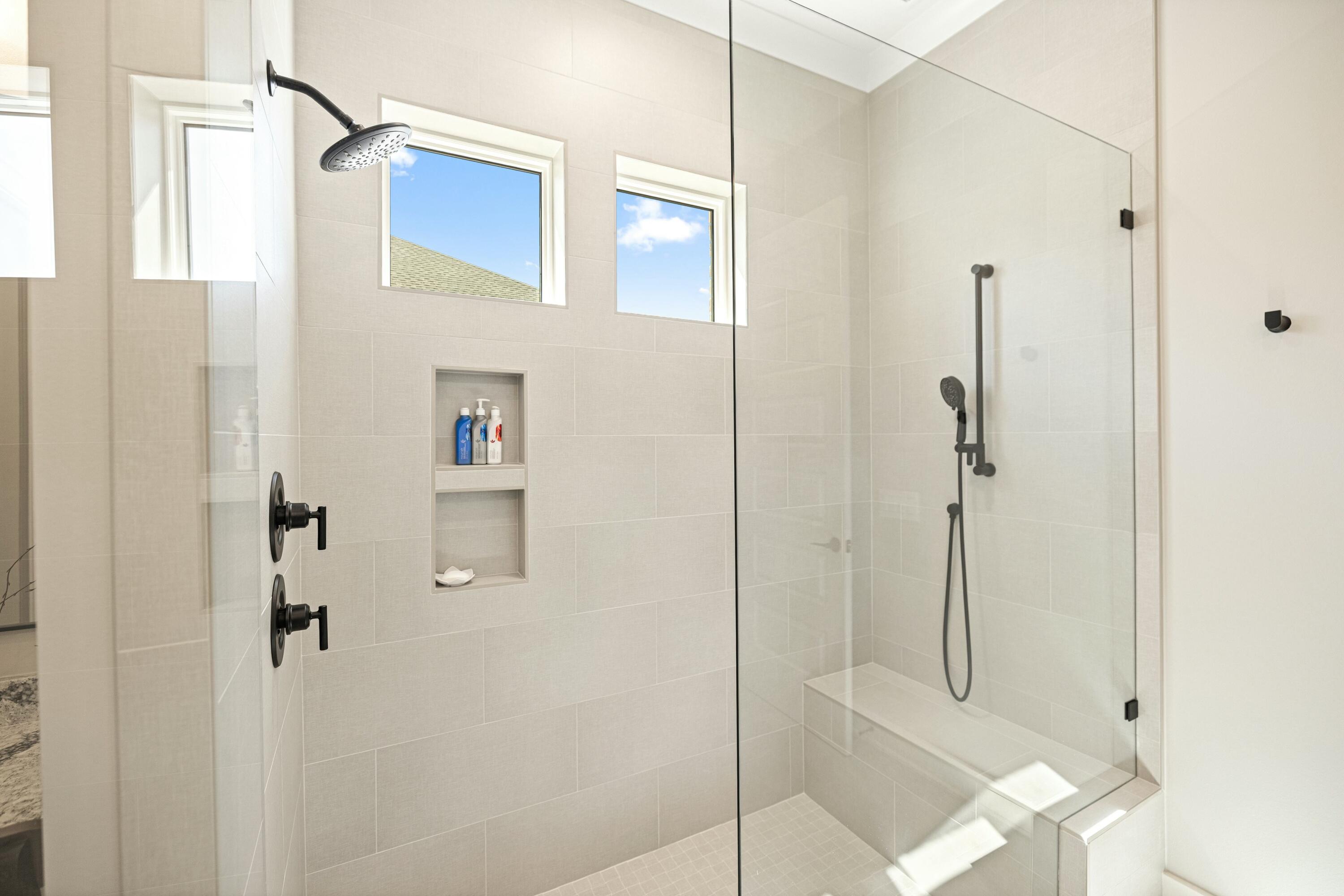 ADDIES PLACE - Residential