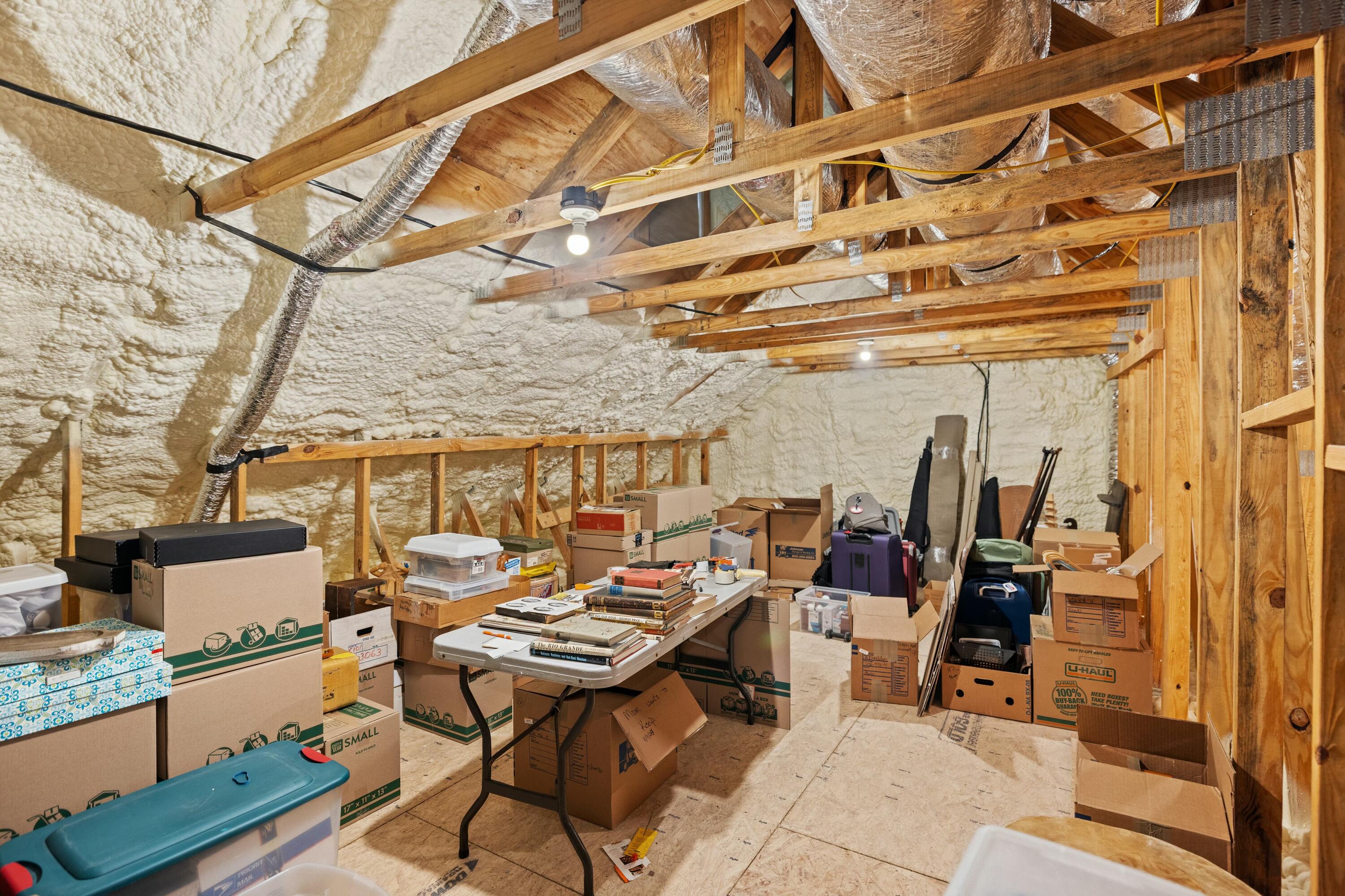 ADDIES PLACE - Residential