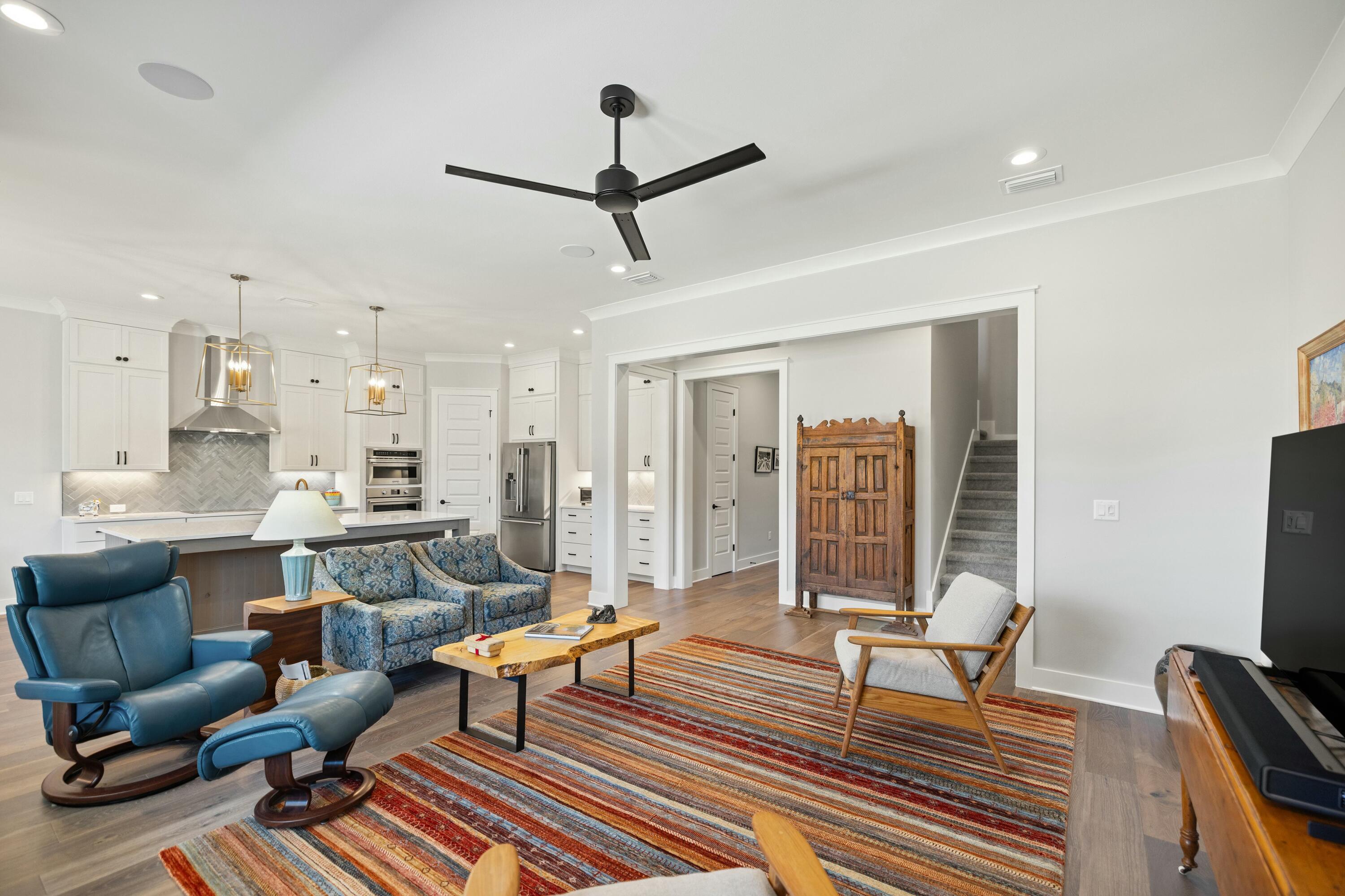ADDIES PLACE - Residential