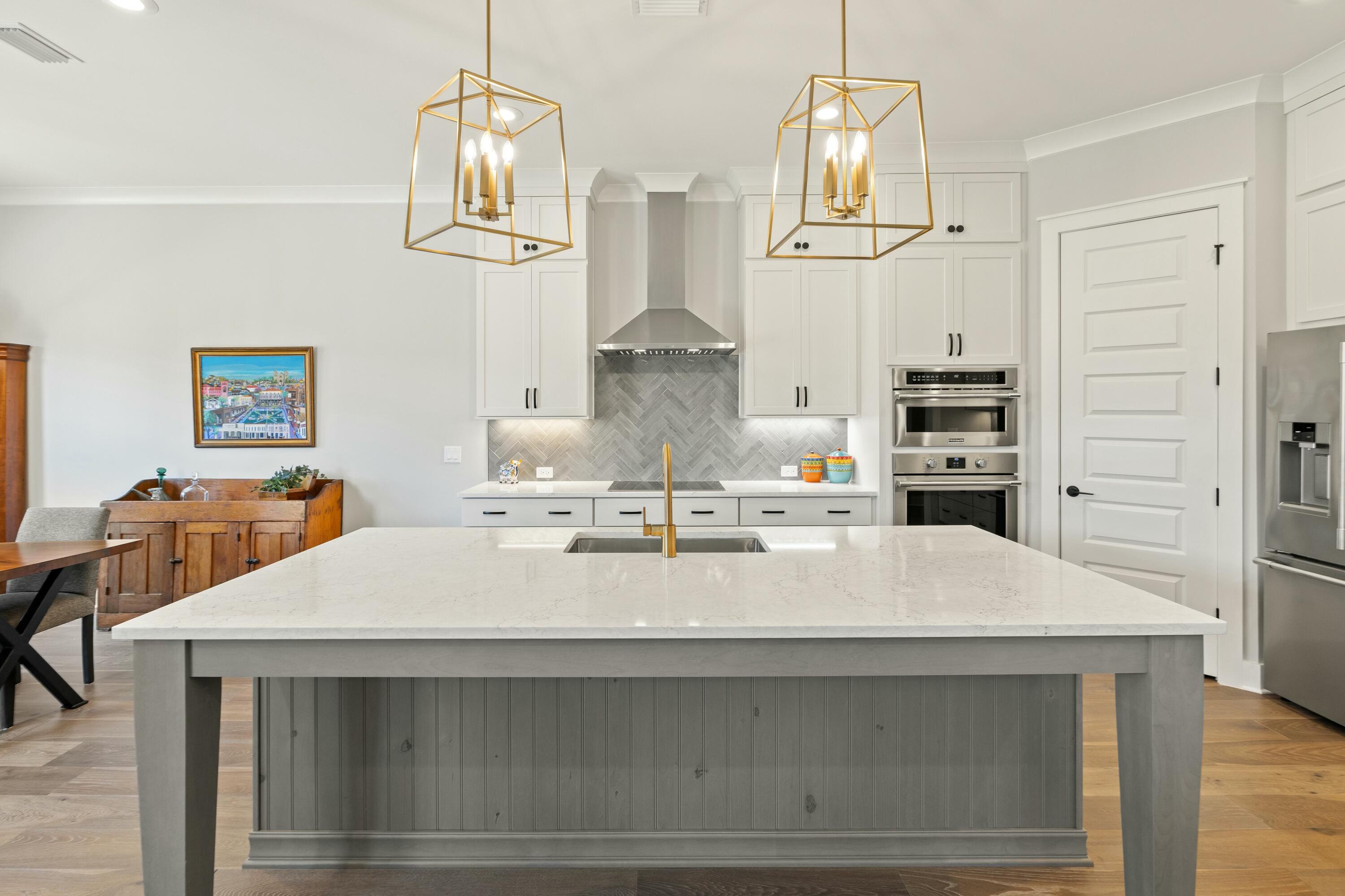 ADDIES PLACE - Residential
