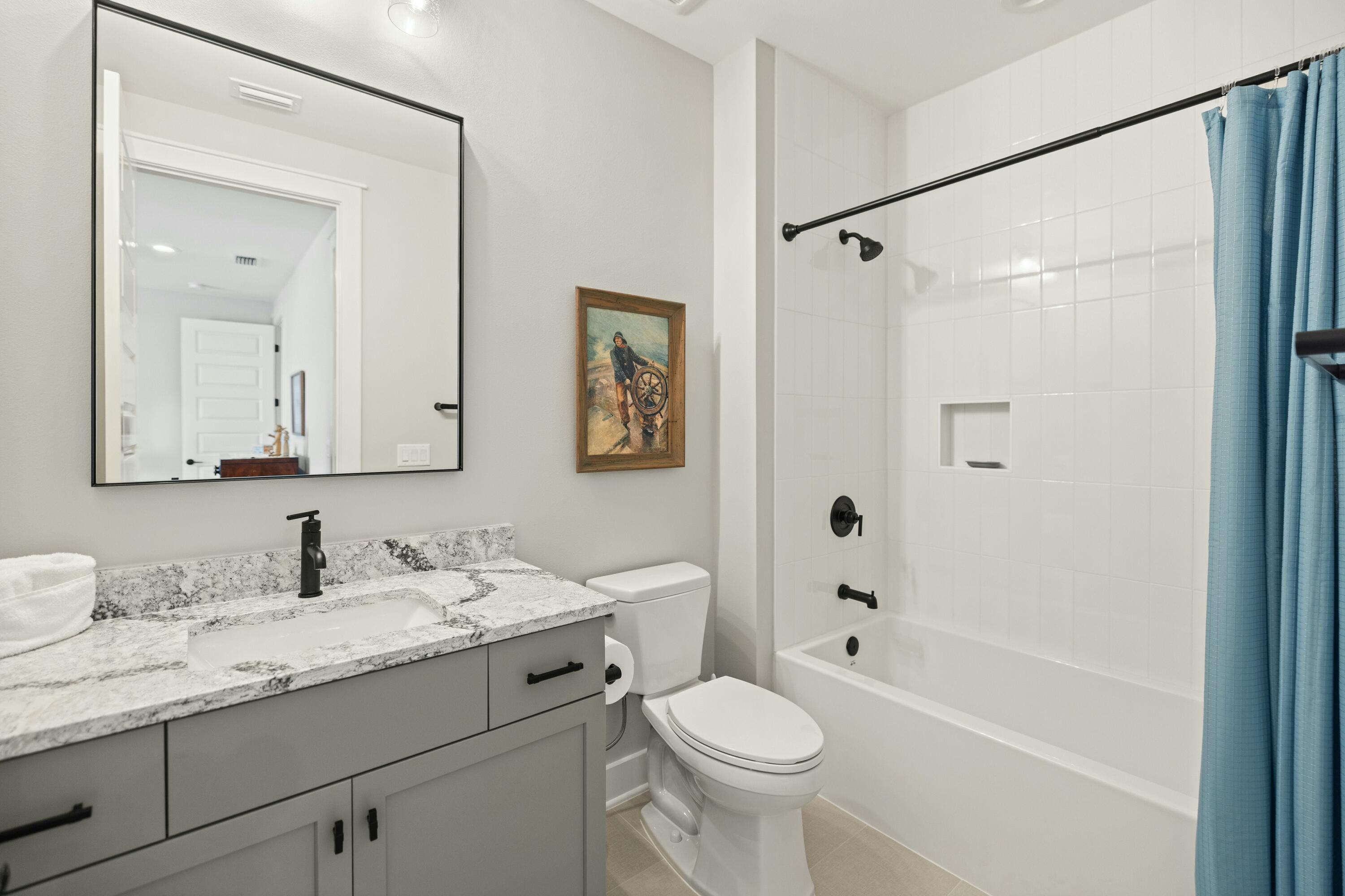 ADDIES PLACE - Residential