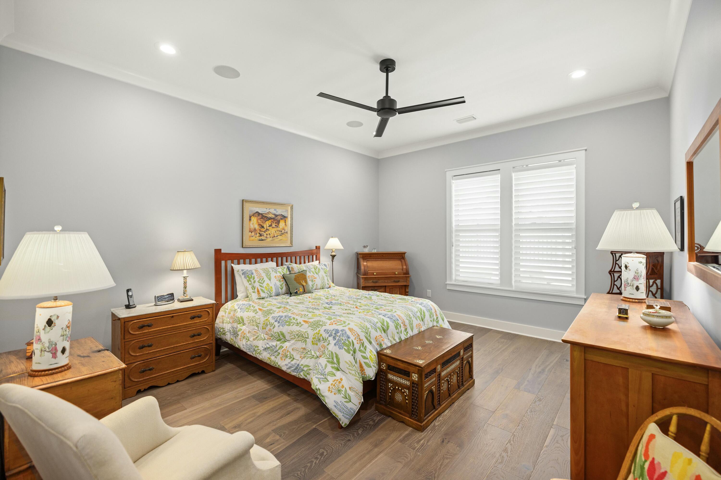 ADDIES PLACE - Residential