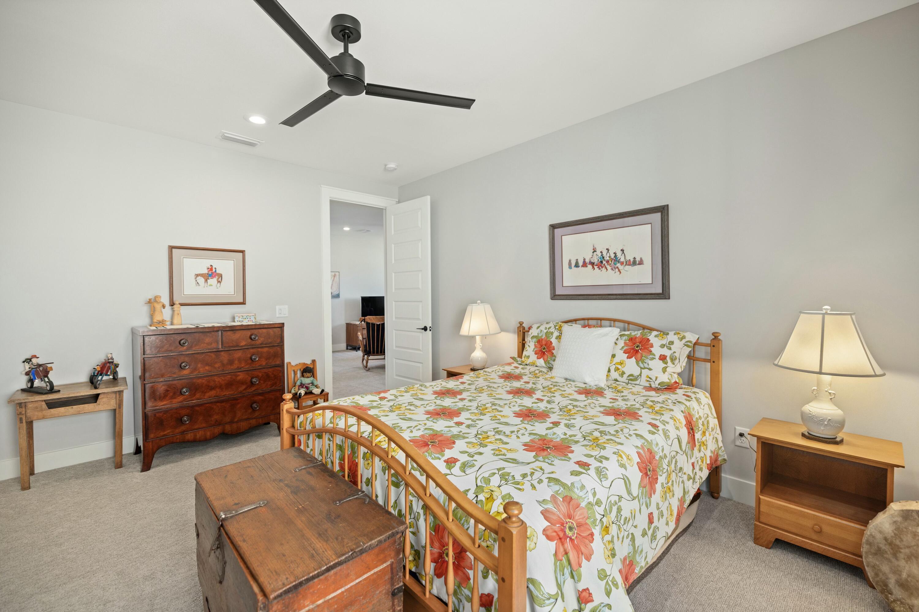 ADDIES PLACE - Residential