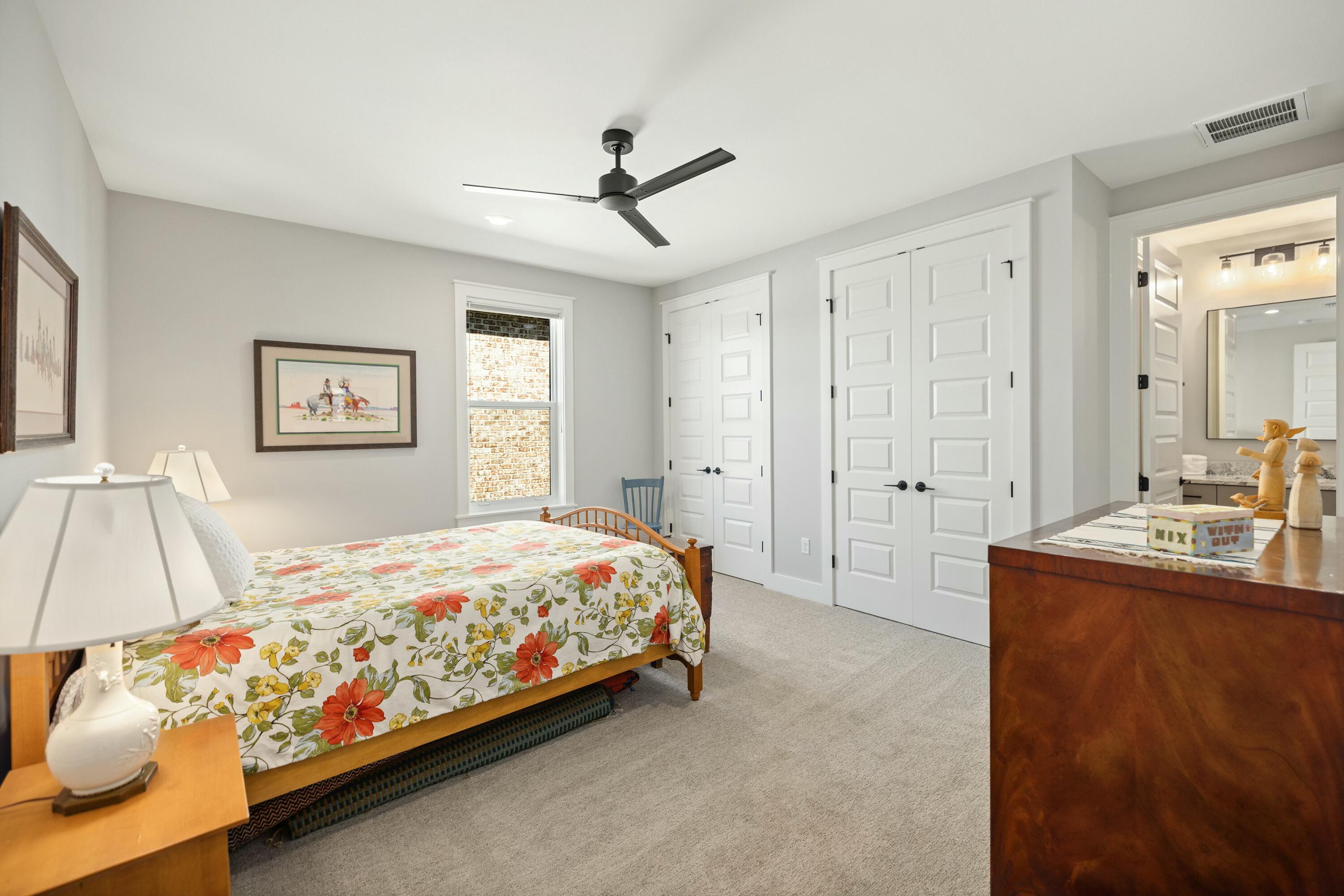 ADDIES PLACE - Residential