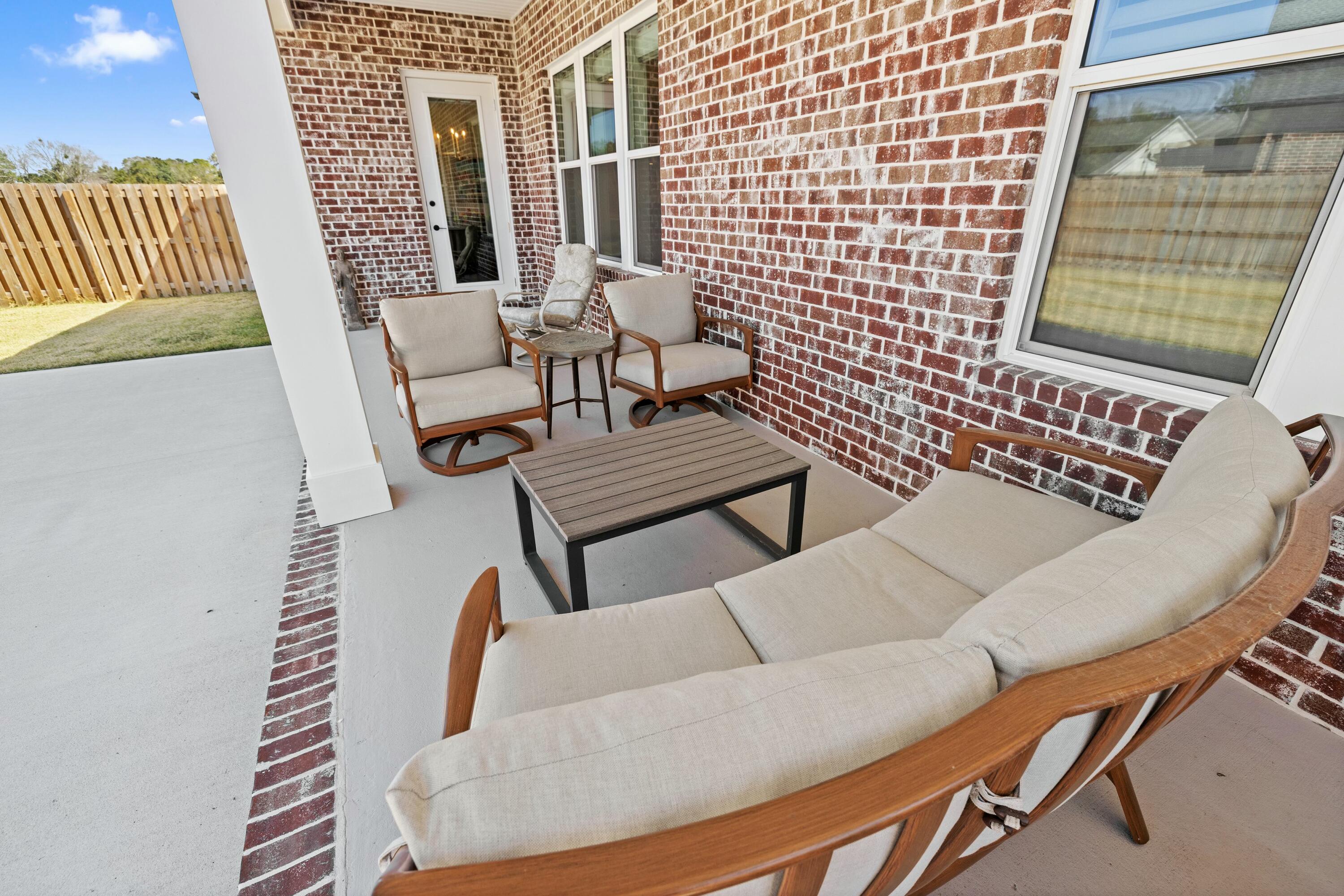 ADDIES PLACE - Residential
