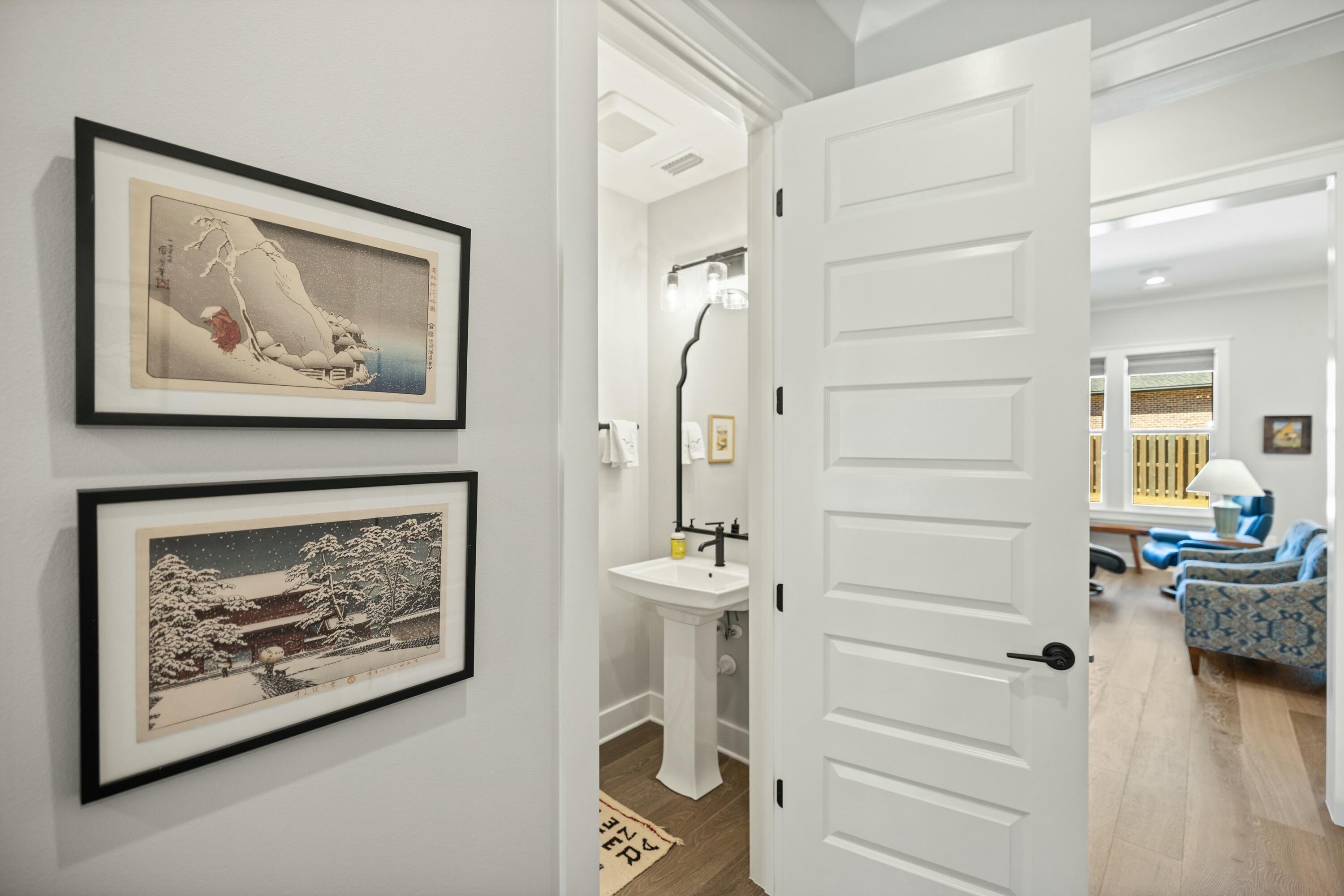 ADDIES PLACE - Residential