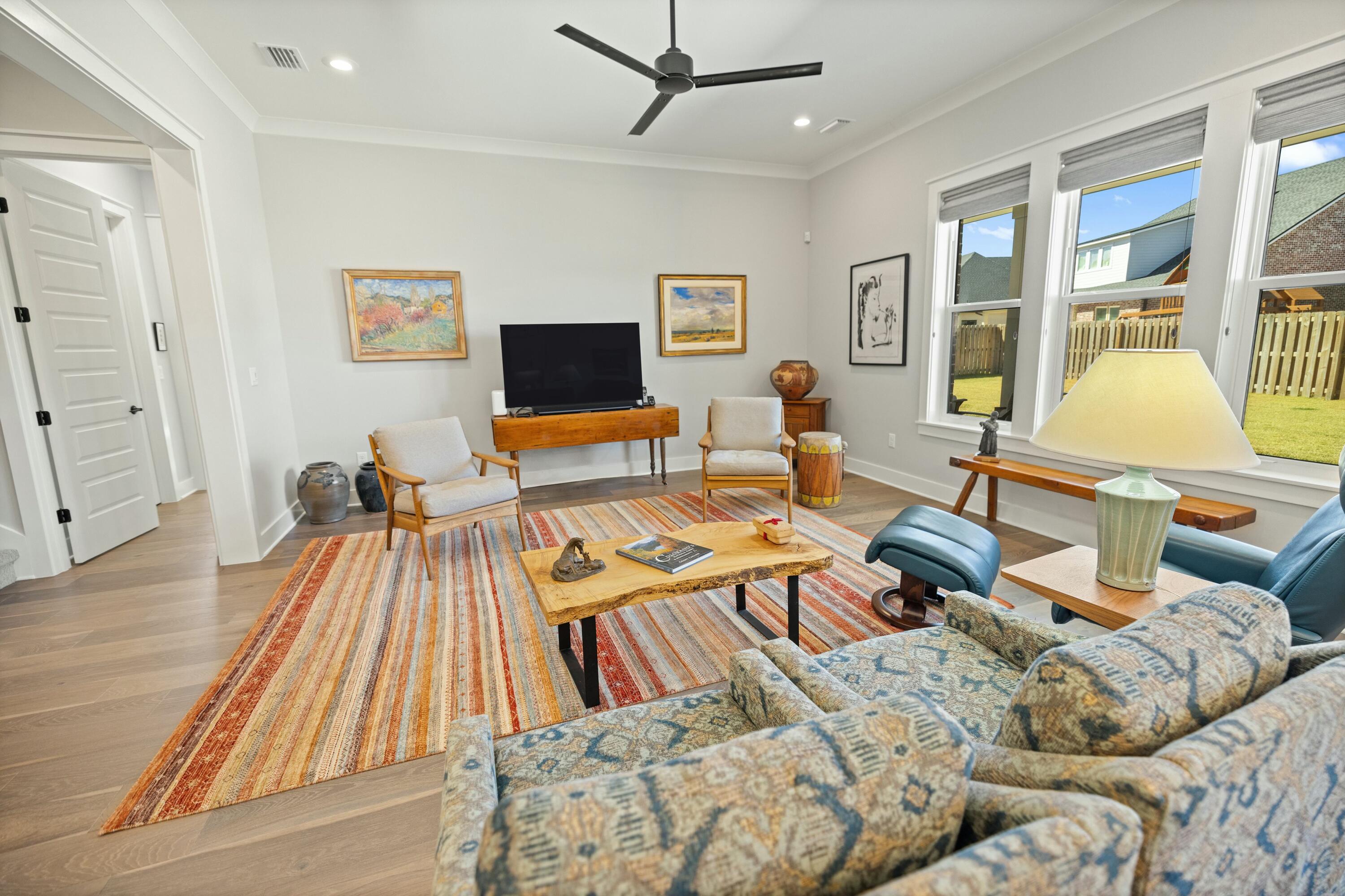 ADDIES PLACE - Residential