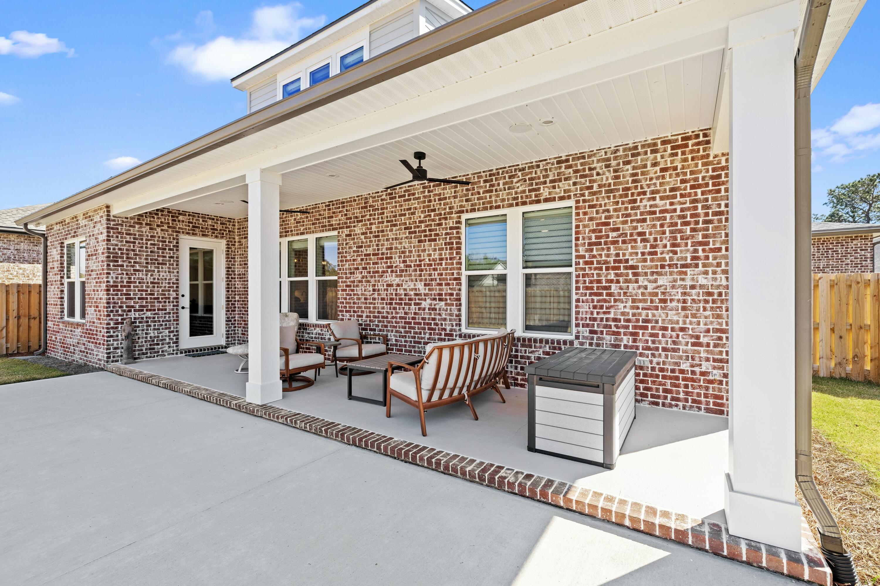 ADDIES PLACE - Residential