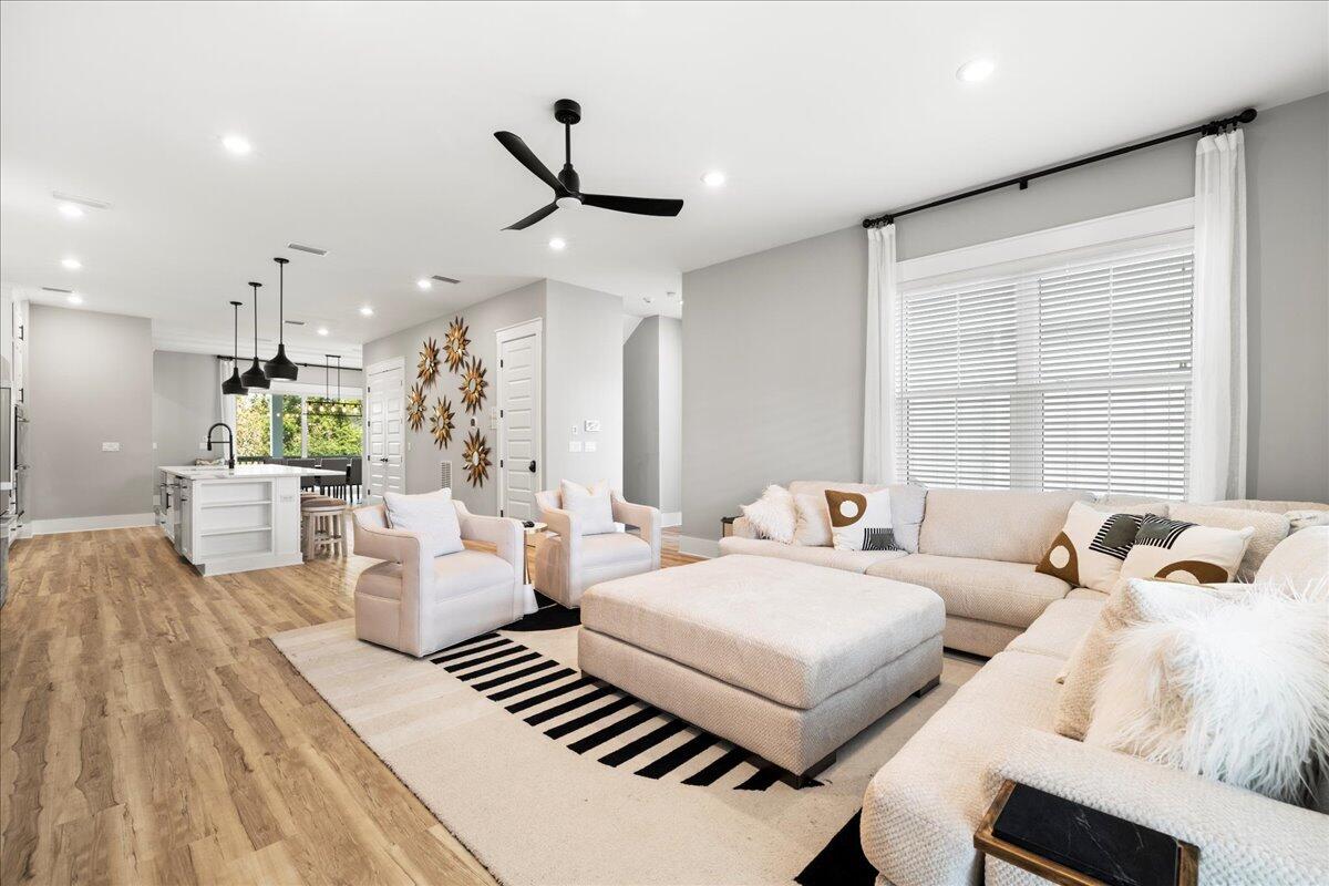 Twin Palms - Residential