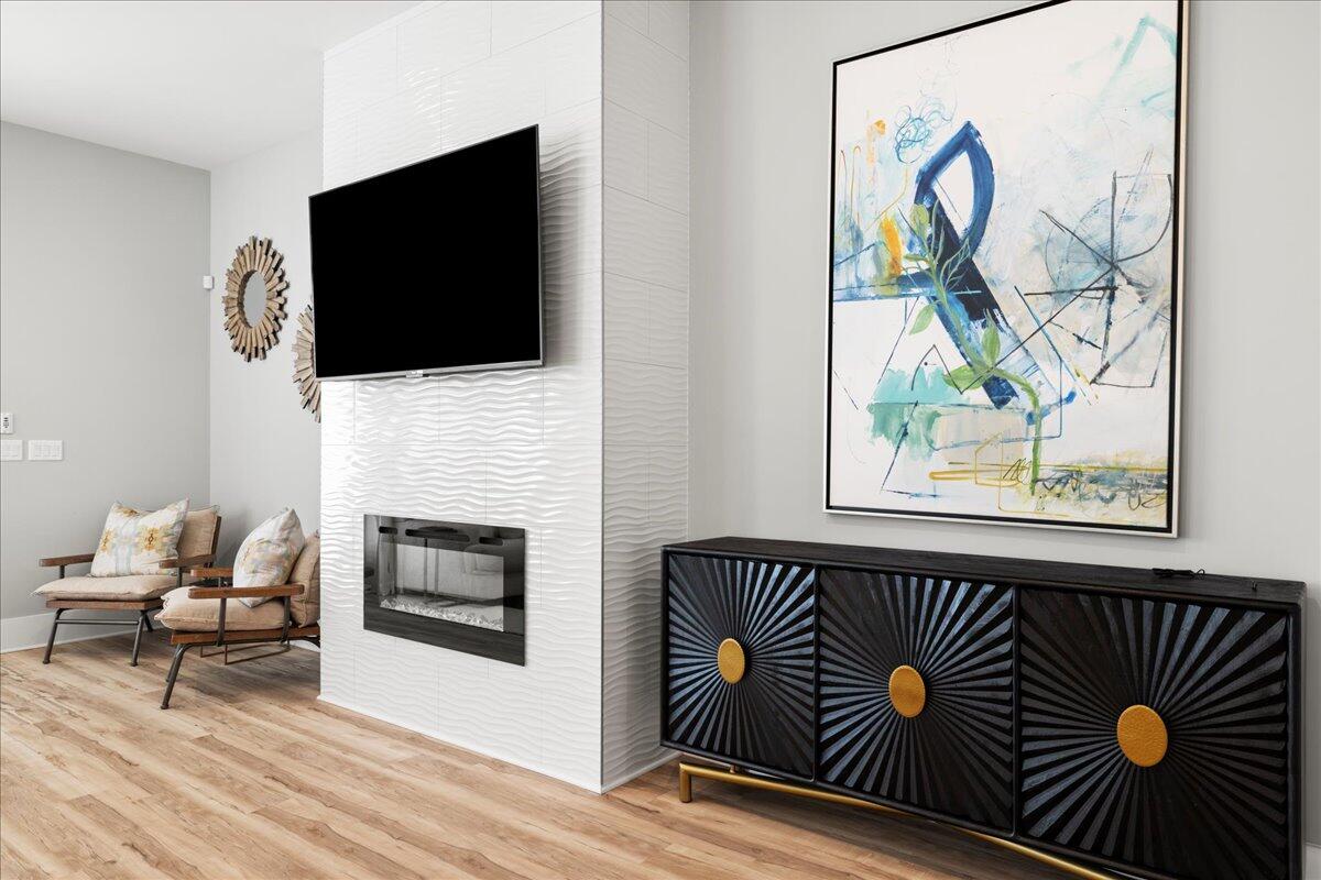Twin Palms - Residential