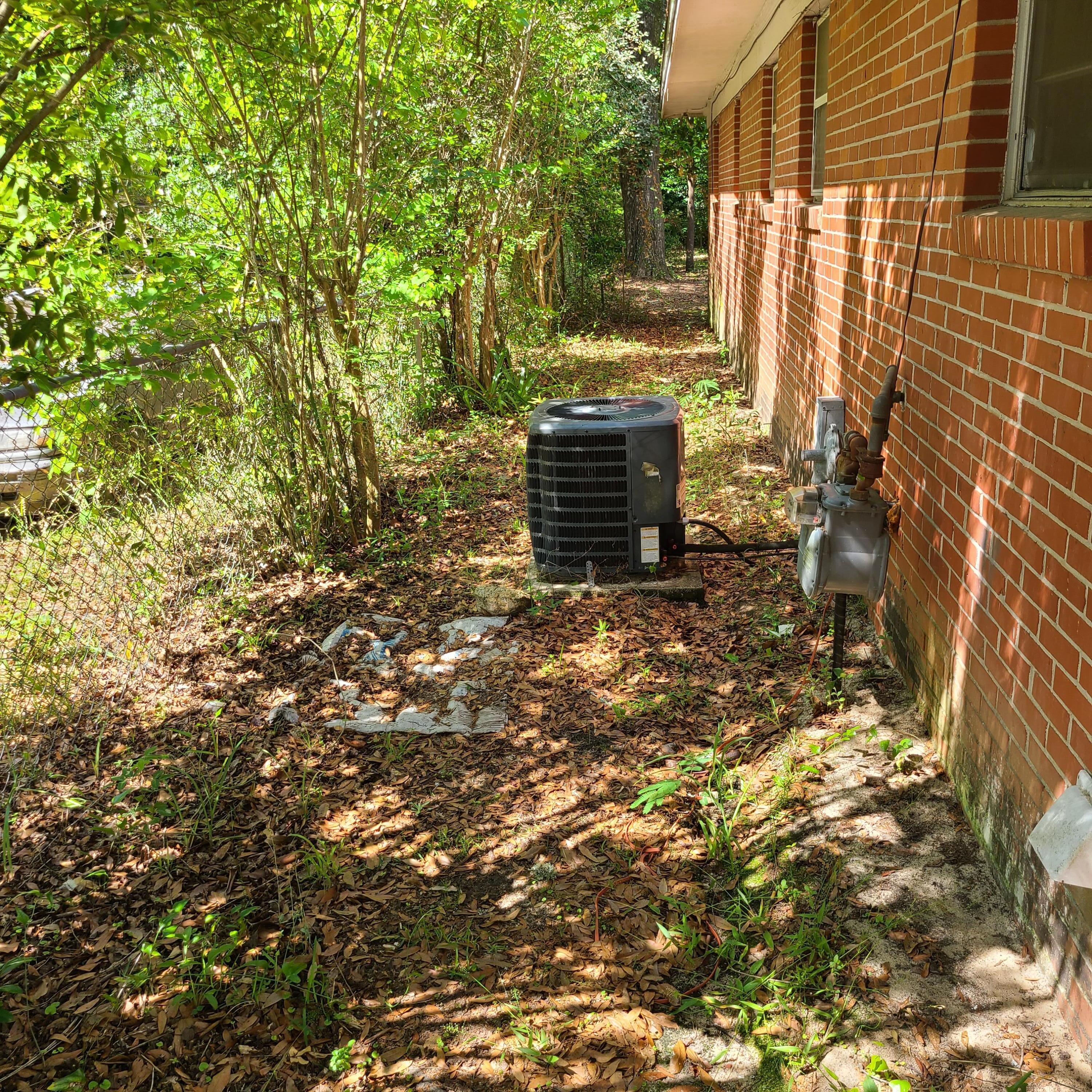 CRESTVIEW - Residential