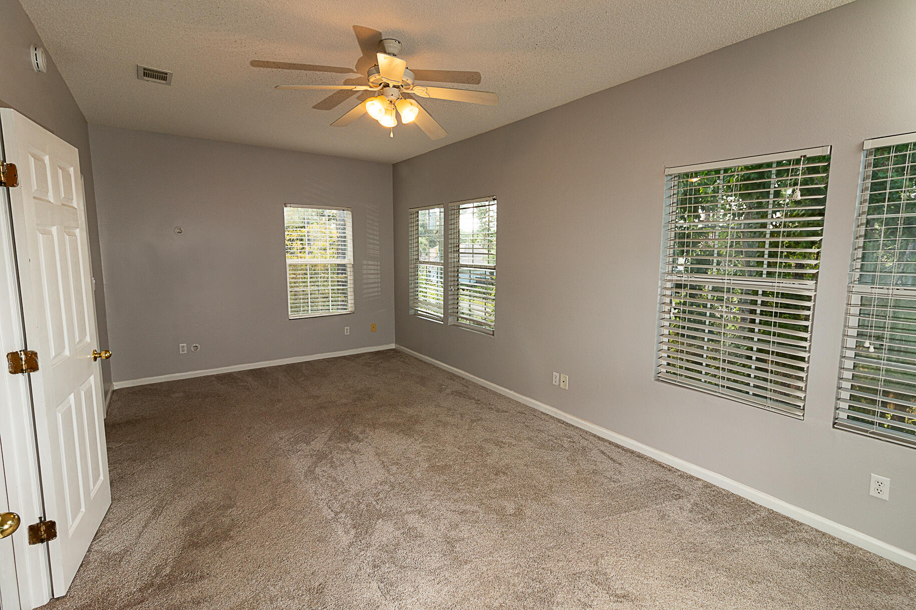 Stonegate Villas Townhomes - Residential