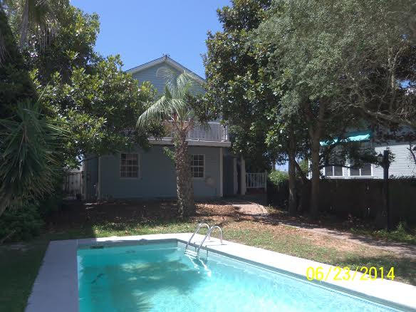 CRYSTAL BEACH - Residential