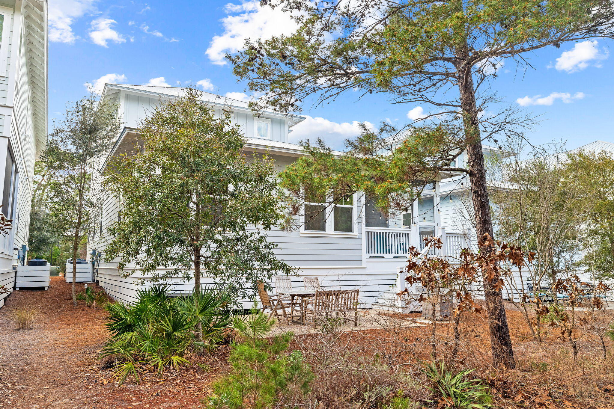 HIGHLAND PARKS - Residential