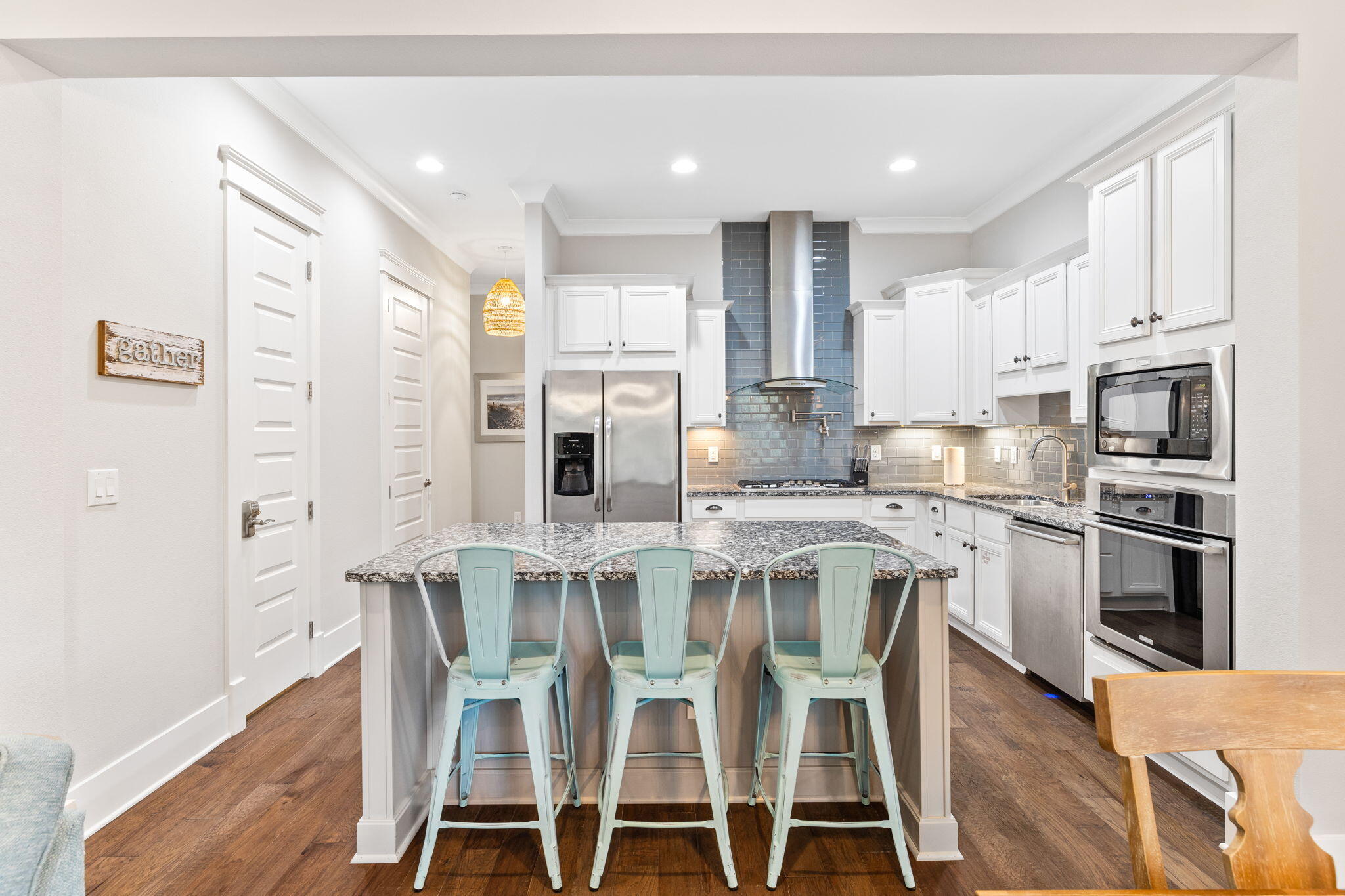 HIGHLAND PARKS - Residential