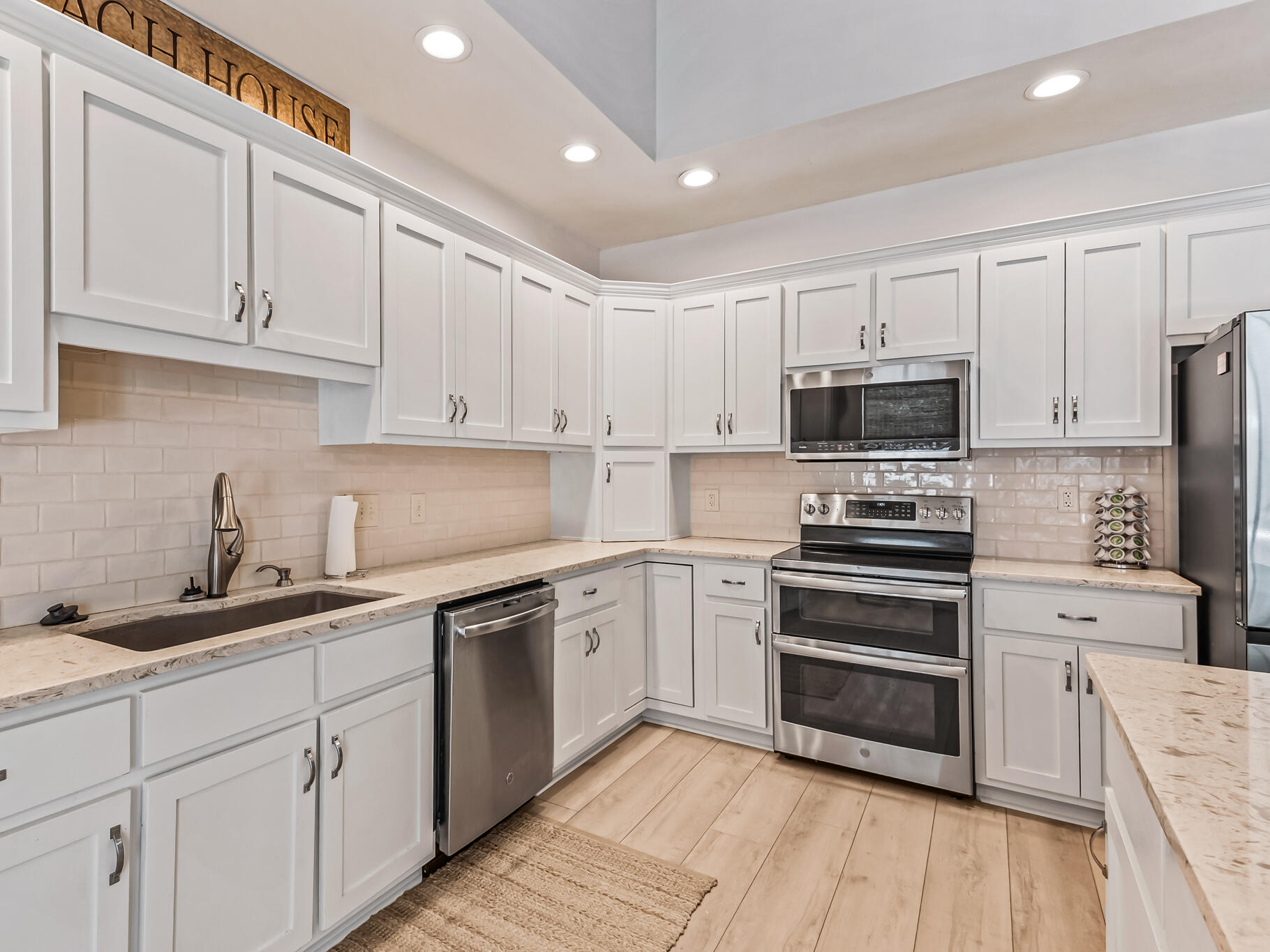 SEABREEZE 2ND ADDN - Residential