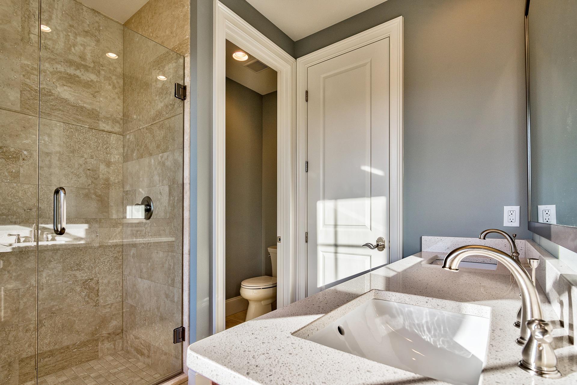 Villa Lago - Residential