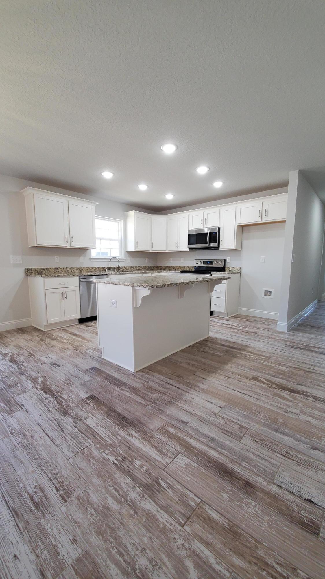 GARDEN CITY - Residential