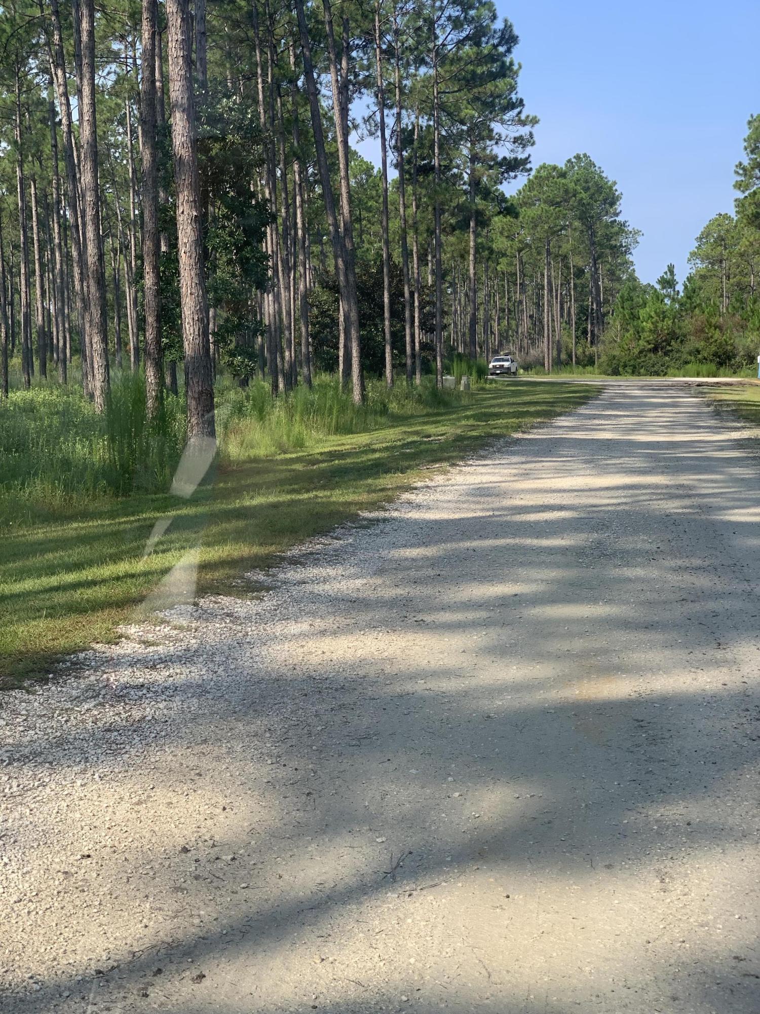 RIVERCAMPS ON CROOKED CREEK - Land