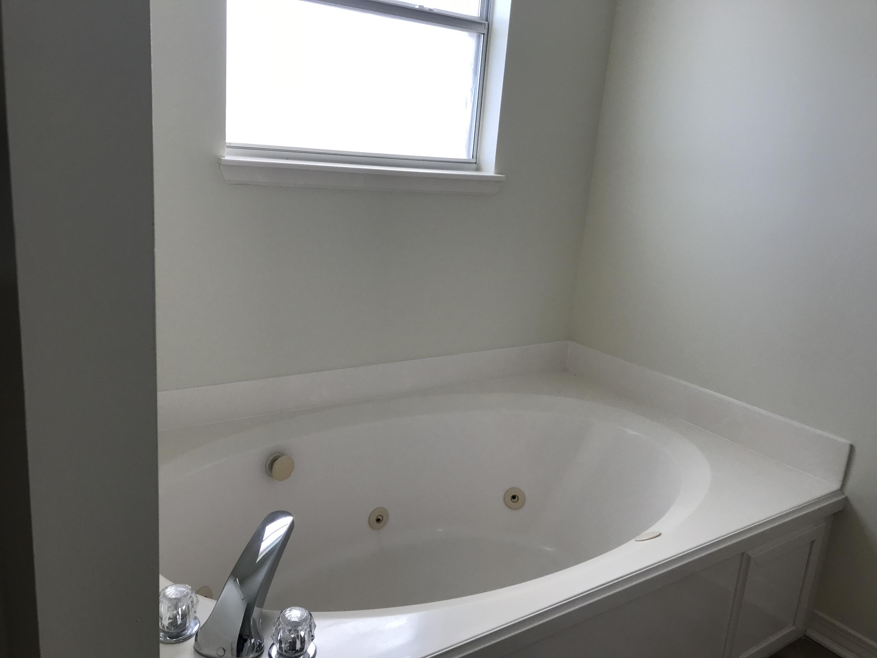 BON VILLAS - Residential Lease