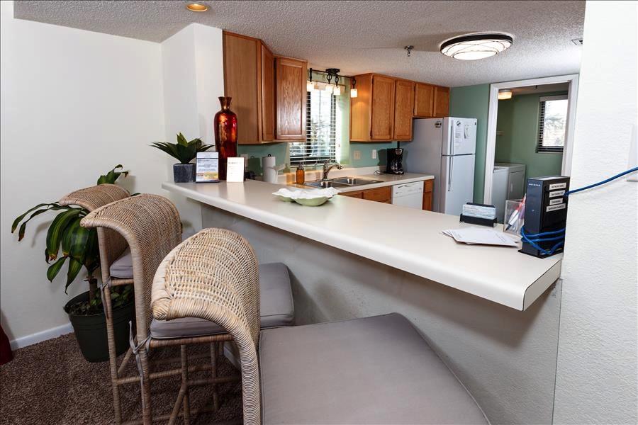 SURF DWELLER CONDO - Residential