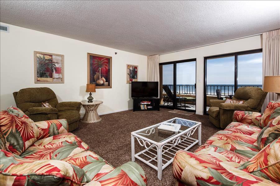 SURF DWELLER CONDO - Residential