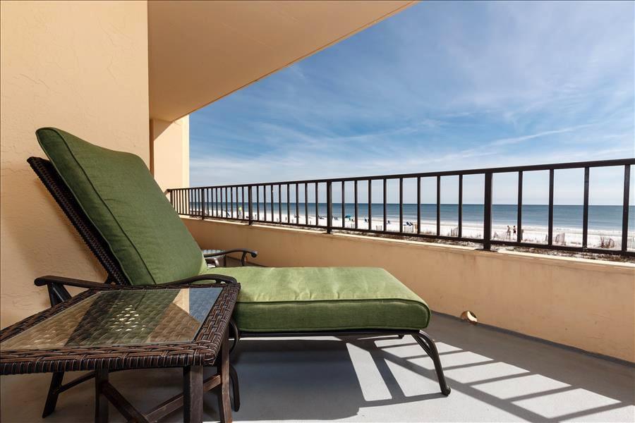 SURF DWELLER CONDO - Residential