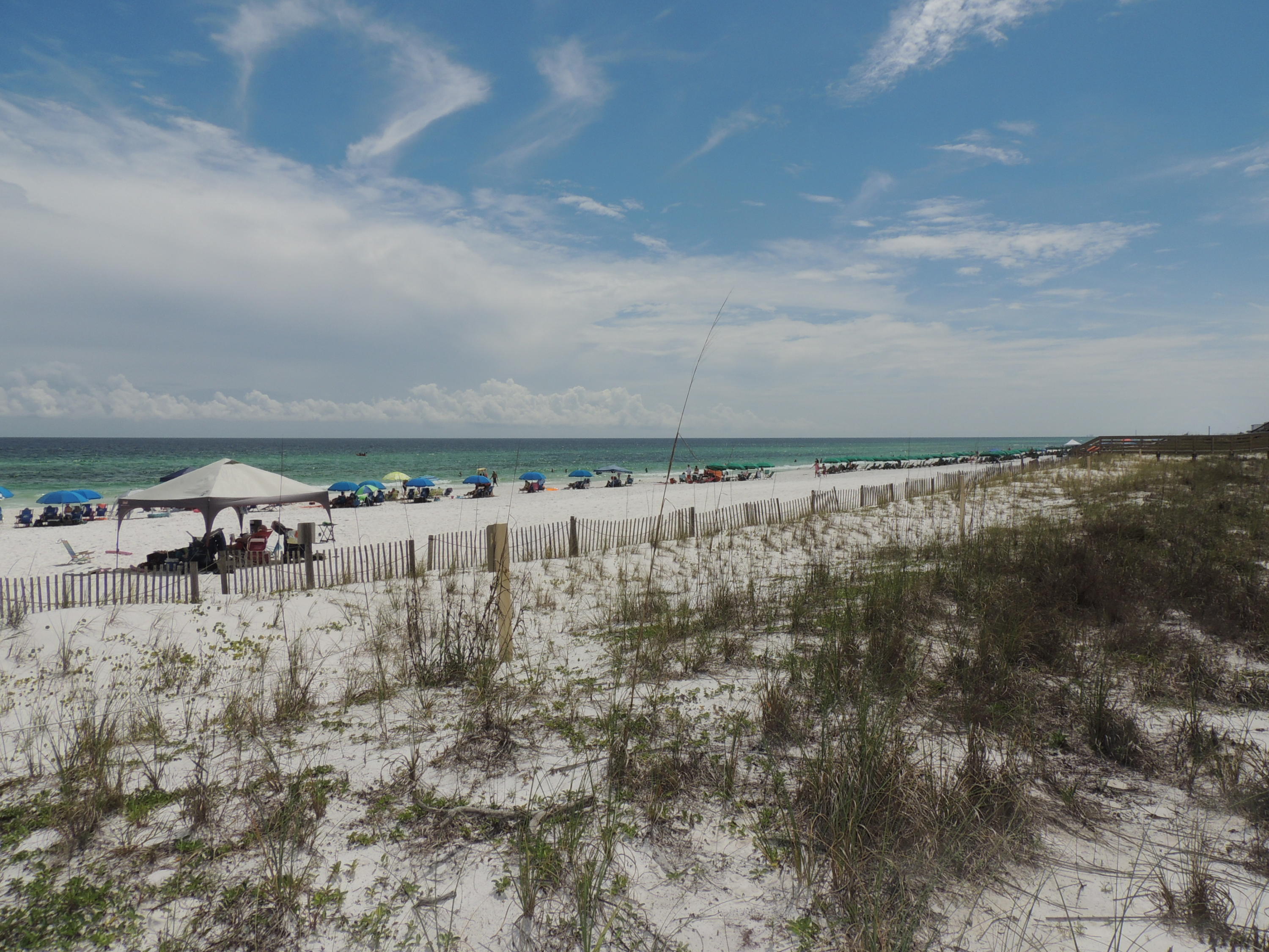 SURF DWELLER CONDO - Residential