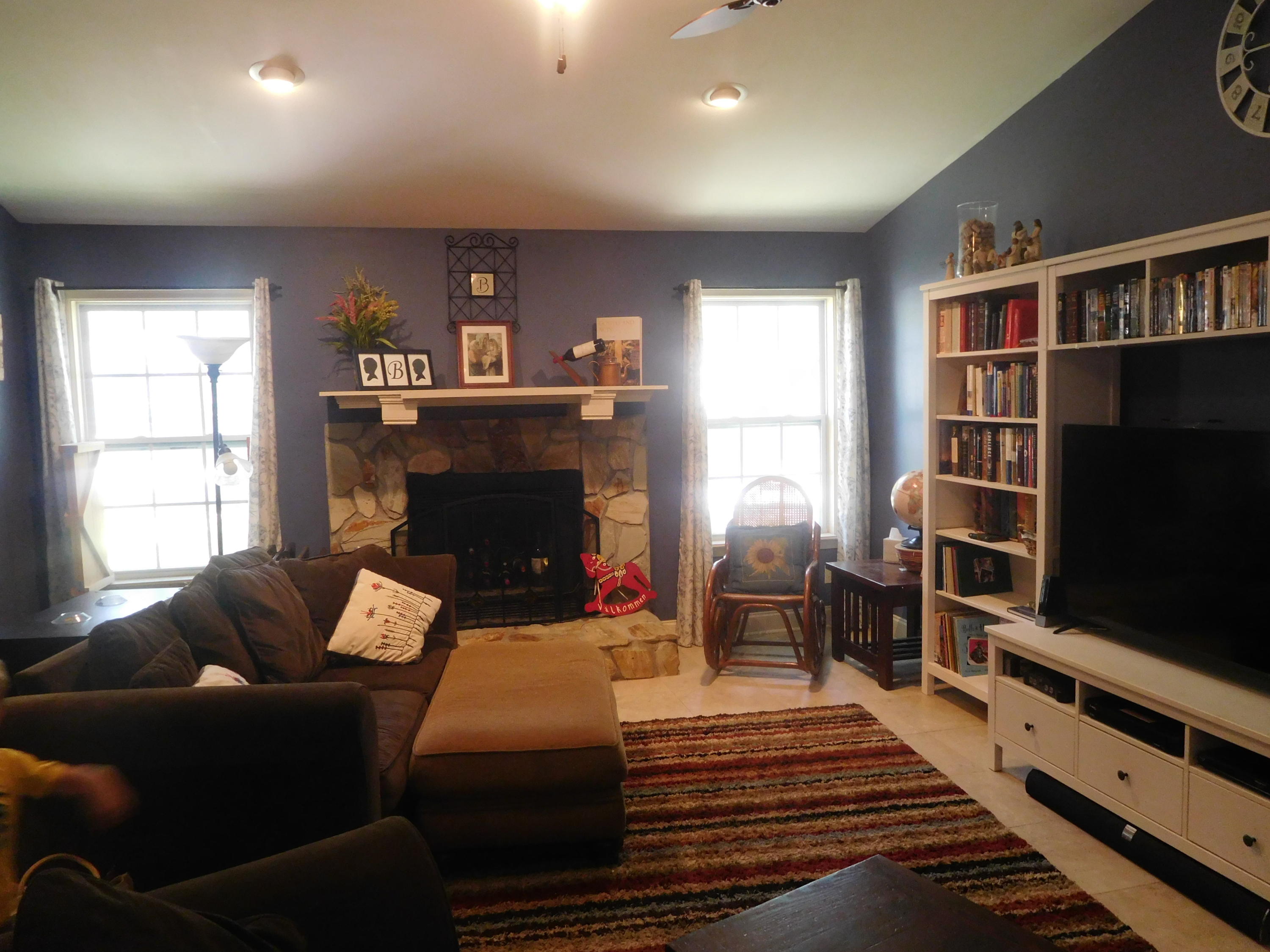 CREEKSIDE ESTATES - Residential Lease