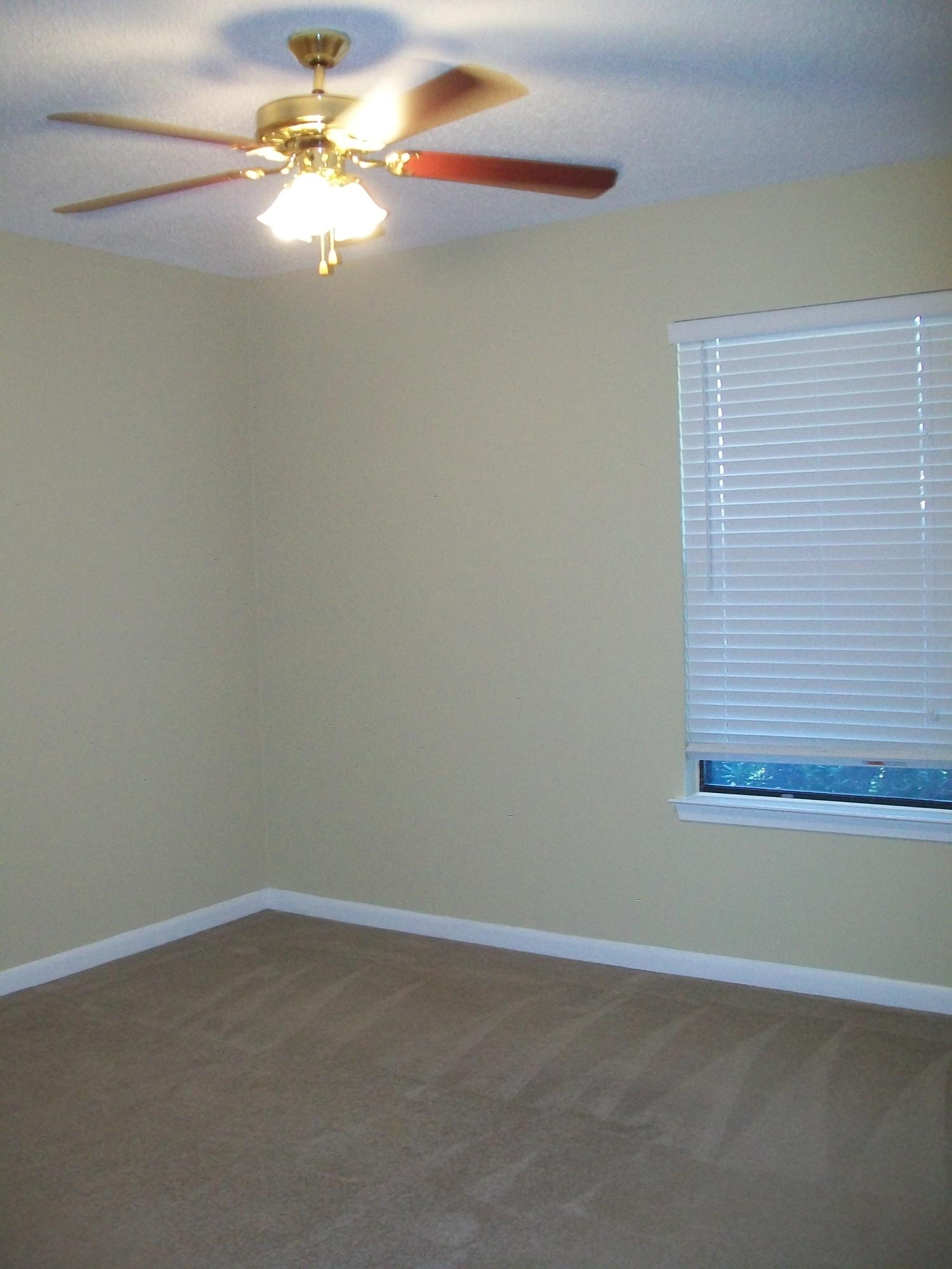 KELL-AIRE GARDENS - Residential Lease