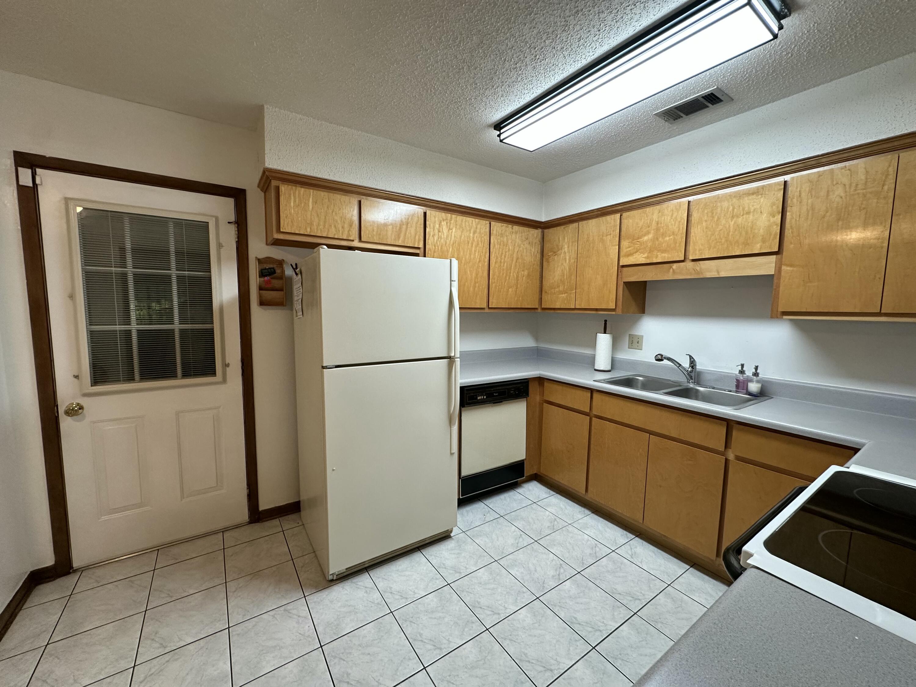 SOUTHVIEW ESTATES - Residential