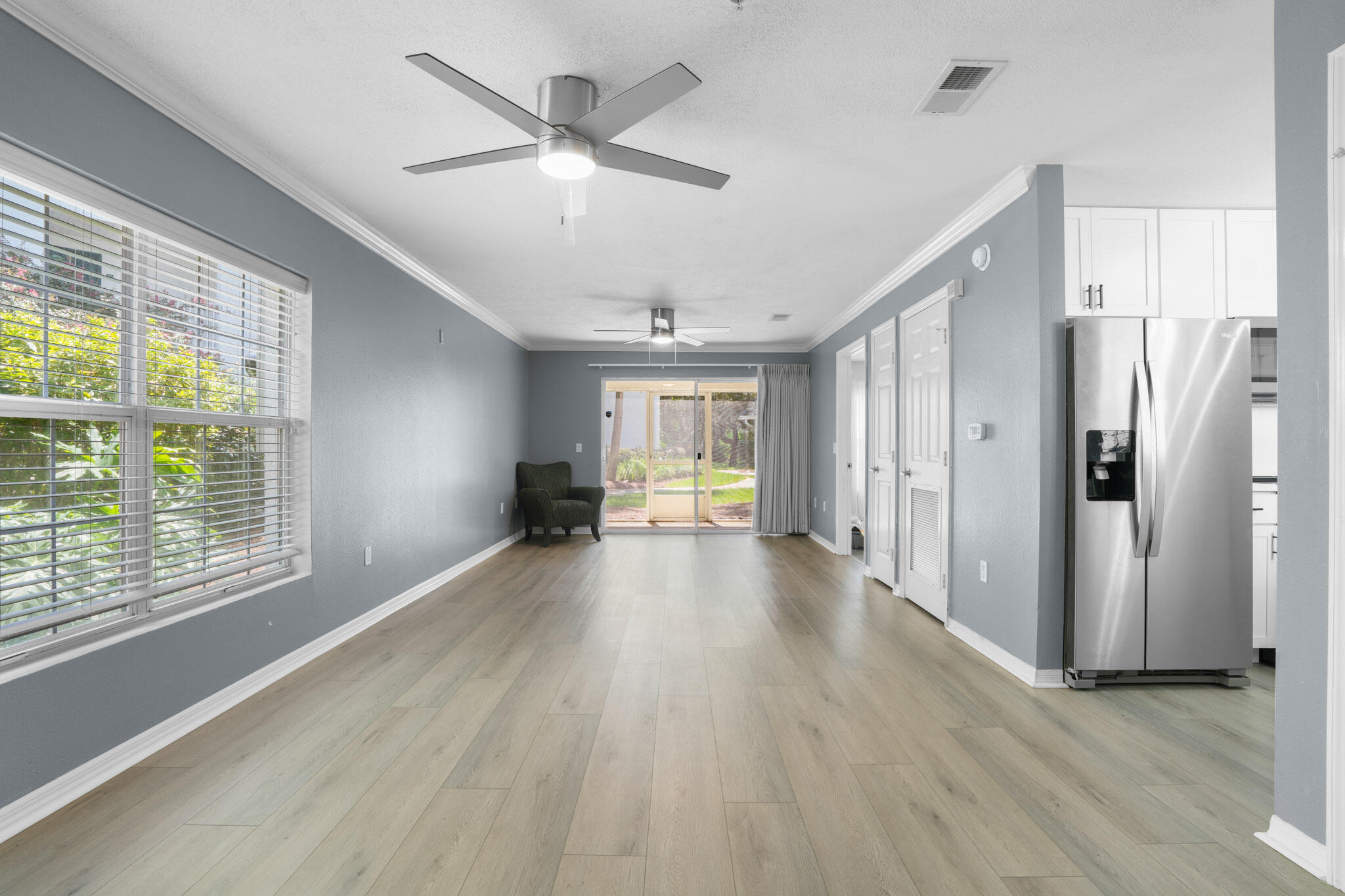 Welcome to Florida Club in Bluewater Bay! This completely renovated 1-bedroom, 1-bath, first-floor condominium is conveniently located directly across from the community pool and fitness center, offering both style and convenience in one of the area's most sought-after communities.Inside, you'll find new luxury vinyl plank flooring, a modern kitchen with floor-to-ceiling cabinetry, sleek new appliances, updated fixtures, and fresh paint throughout. The bathroom features a new vanity and contemporary finishes, giving the home a clean, move-in ready feel.As a resident of Florida Club, you'll enjoy resort-style amenities, including a community pool, hot tub, fitness center, tennis courts, and clubhouse. Families will also appreciate access to Bluewater Bay's award-winning schools, making this an excellent choice for full-time living, a second home, or investment property.
Located in Bluewater Bay, you're just minutes from beaches, golf, shopping, dining, and Eglin Air Force Base.
Don't miss this opportunity to own a beautifully updated condo with access to everything the Emerald Coast lifestyle has to offer!