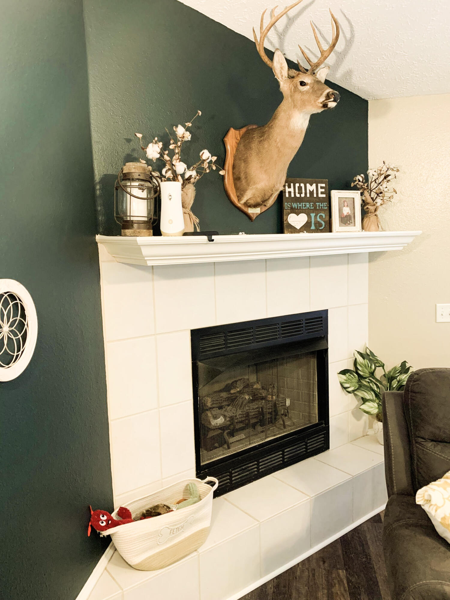 PELICAN POINT - Residential