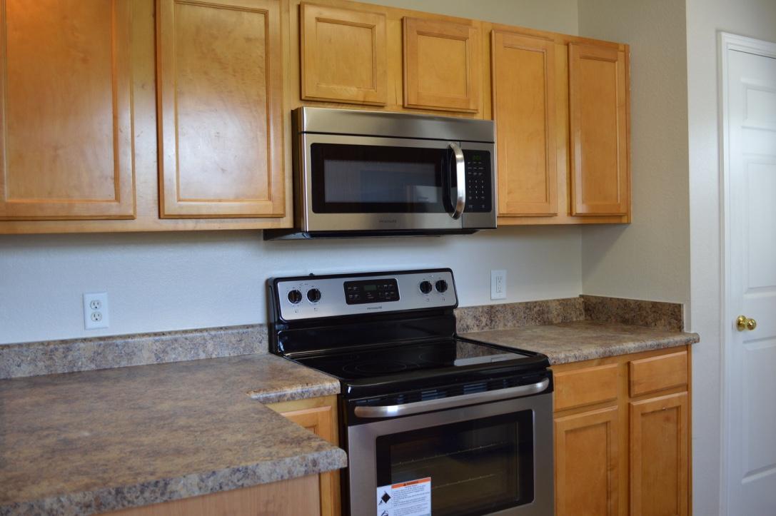 QUAIL LAKE - Residential