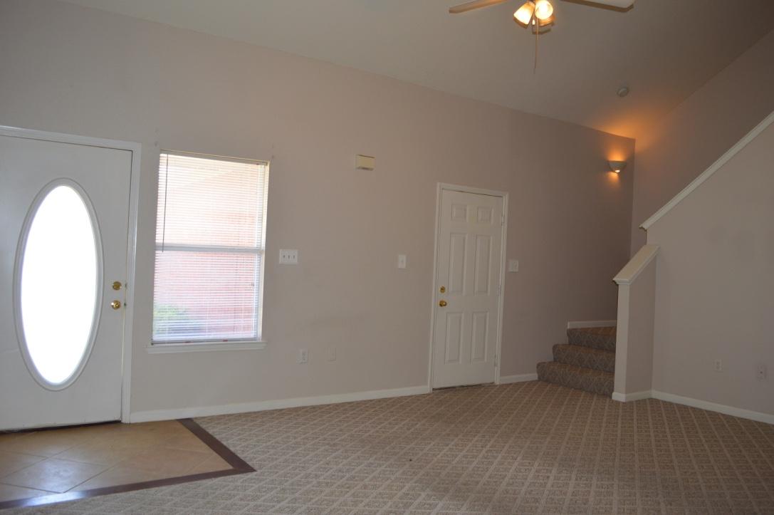 QUAIL LAKE - Residential