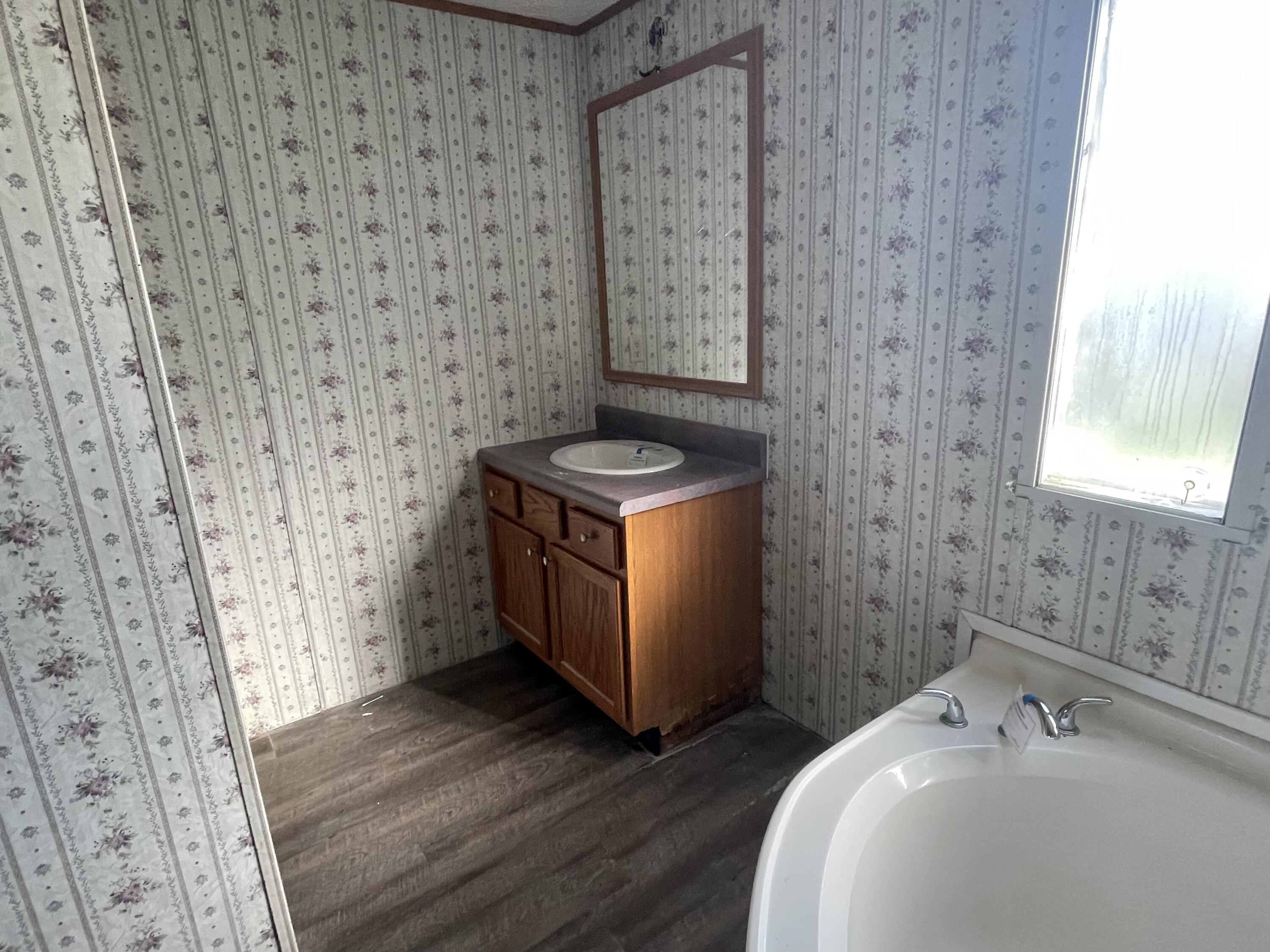 SAUFLEY ESTATES - Residential