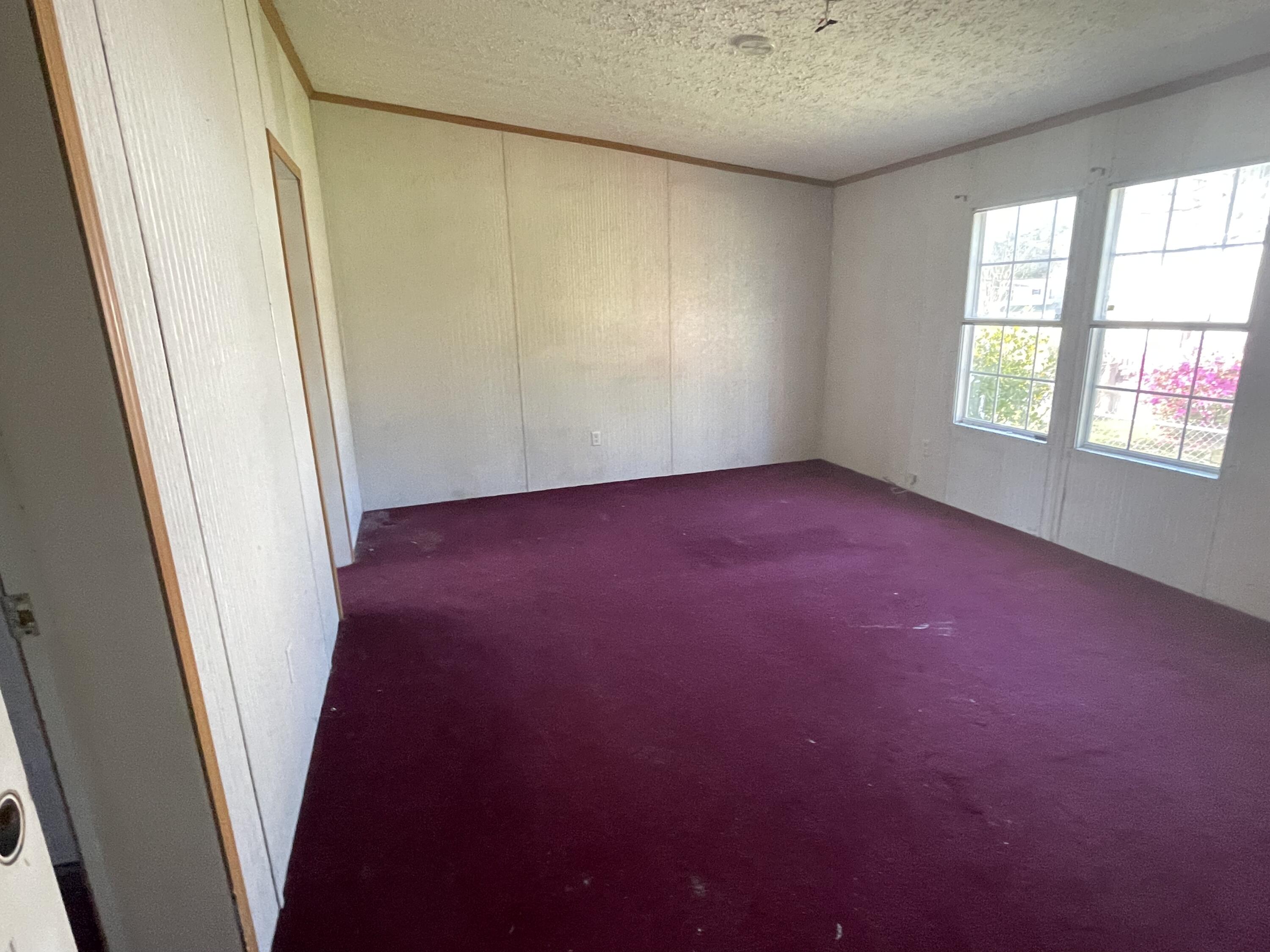 SAUFLEY ESTATES - Residential