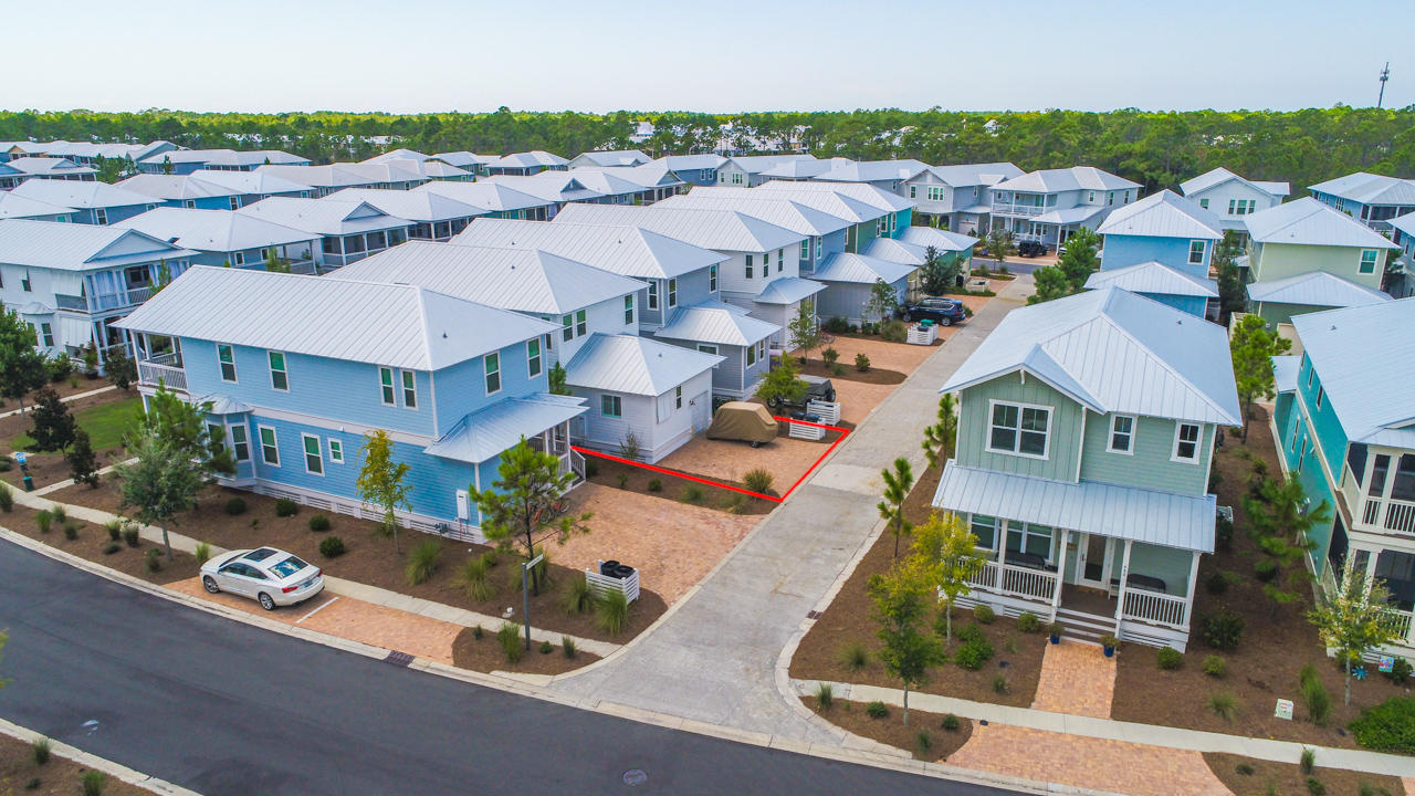 NATUREWALK AT SEAGROVE - Residential