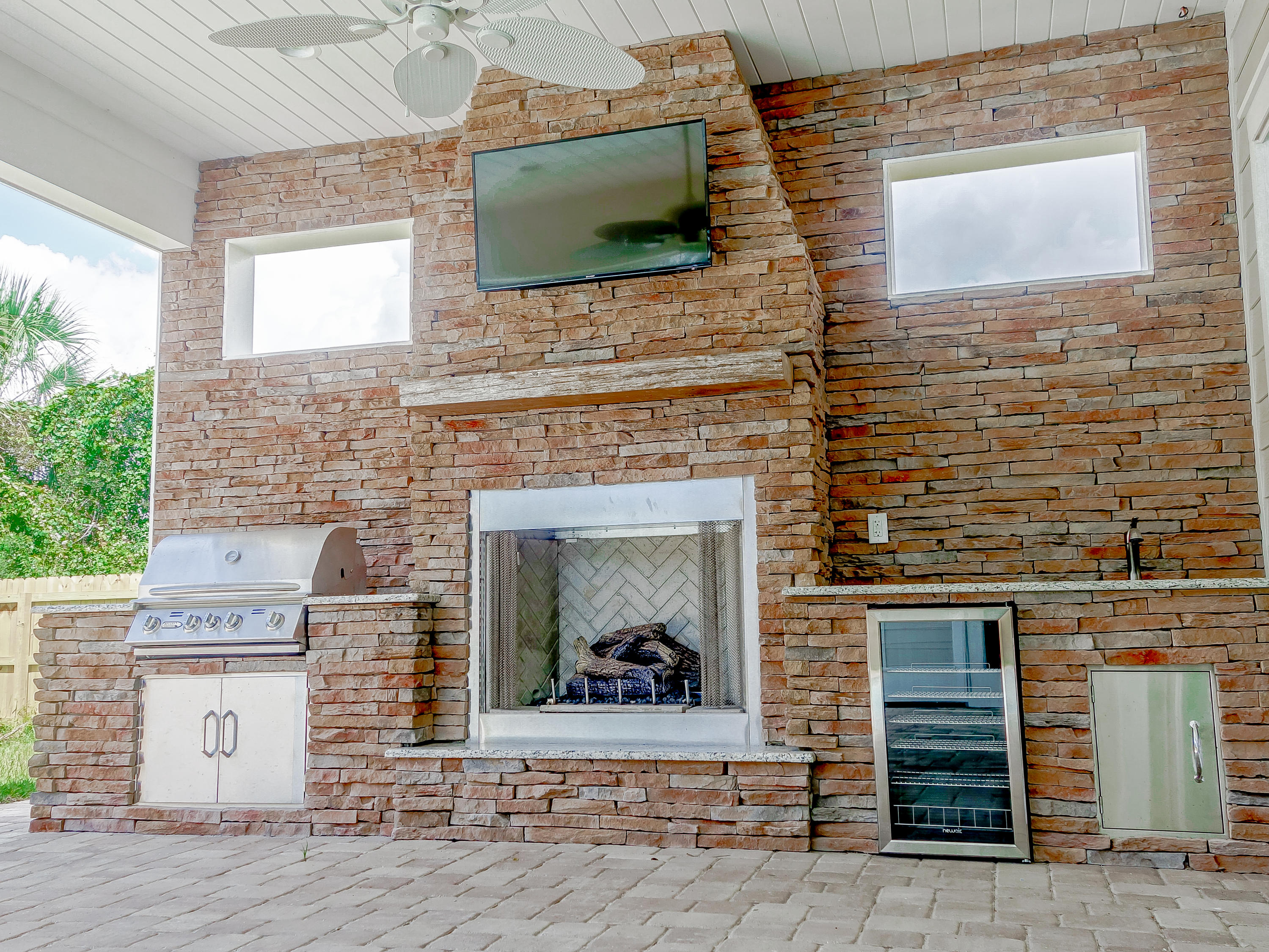 GULFSIDE ESTATES PHASE I & II - Residential